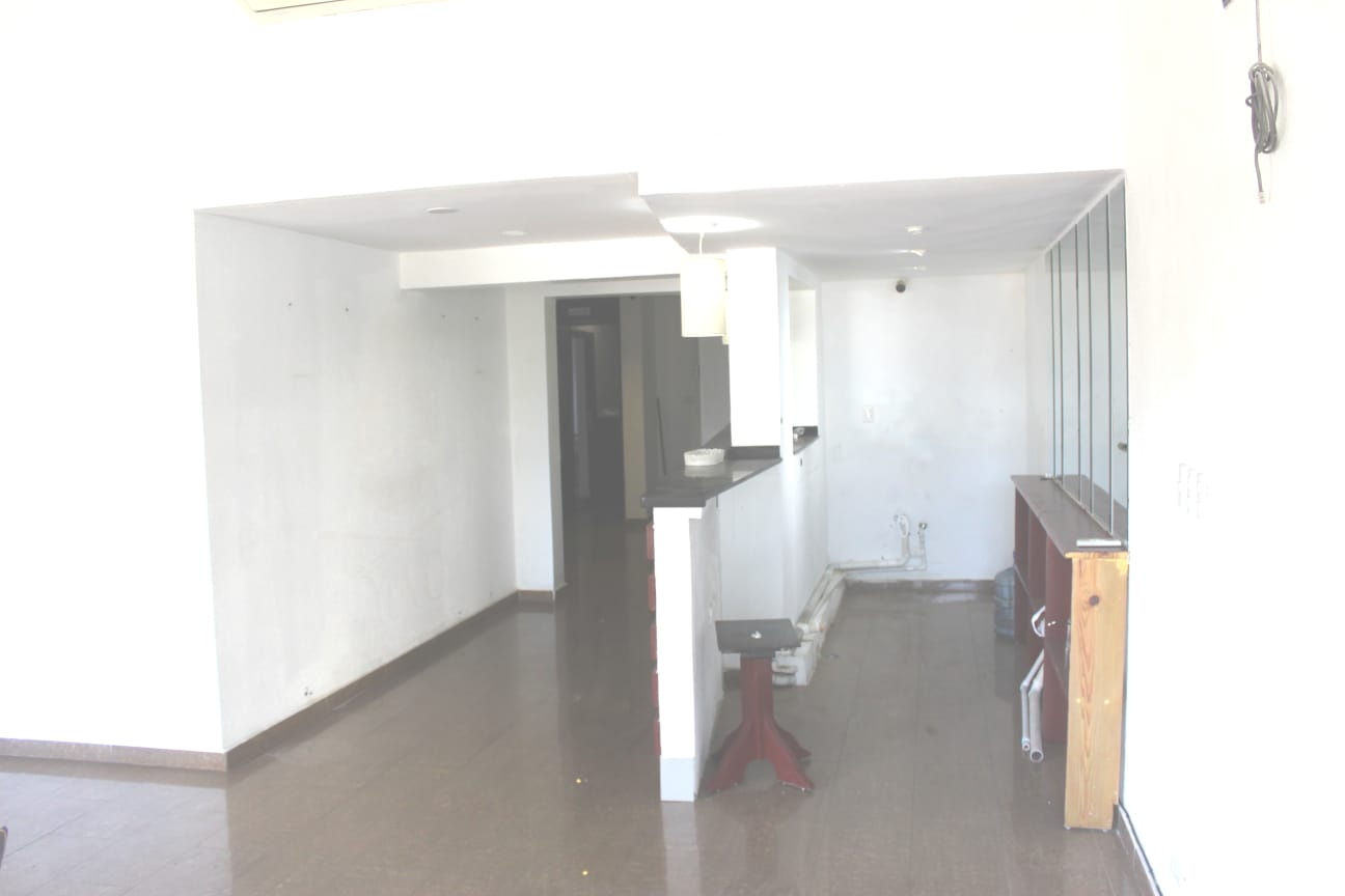 oficinas y locales comerciales - Alquiler Local, Avenida Enriquillo 2