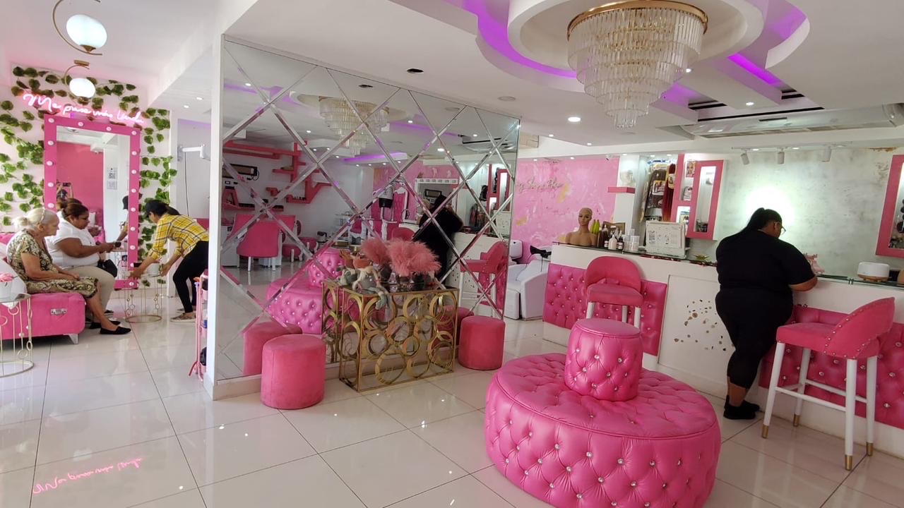 oficinas y locales comerciales - SE VENDE SALÓN COMPLETO 5