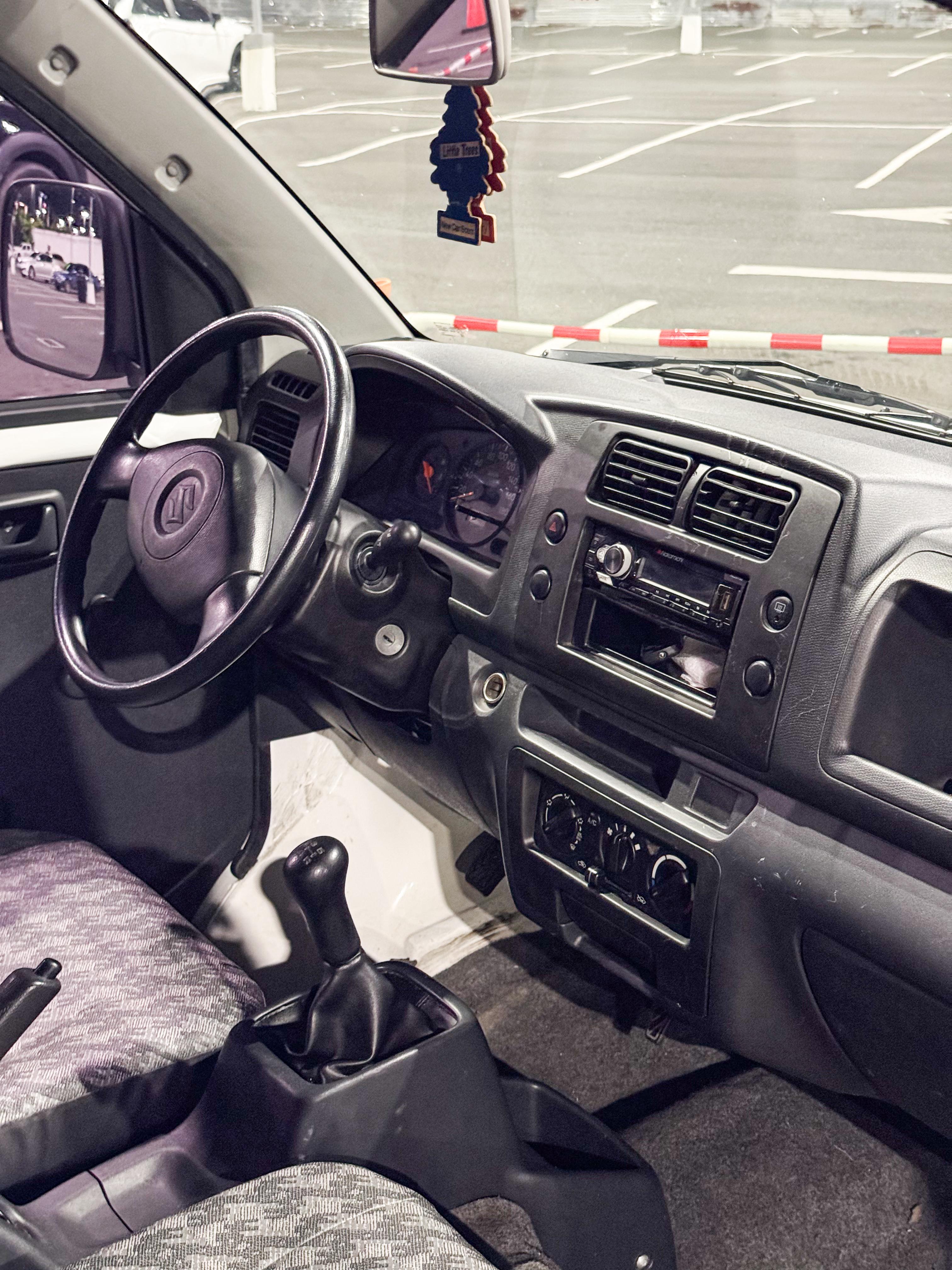 jeepetas y camionetas - Suzuky APV  0
