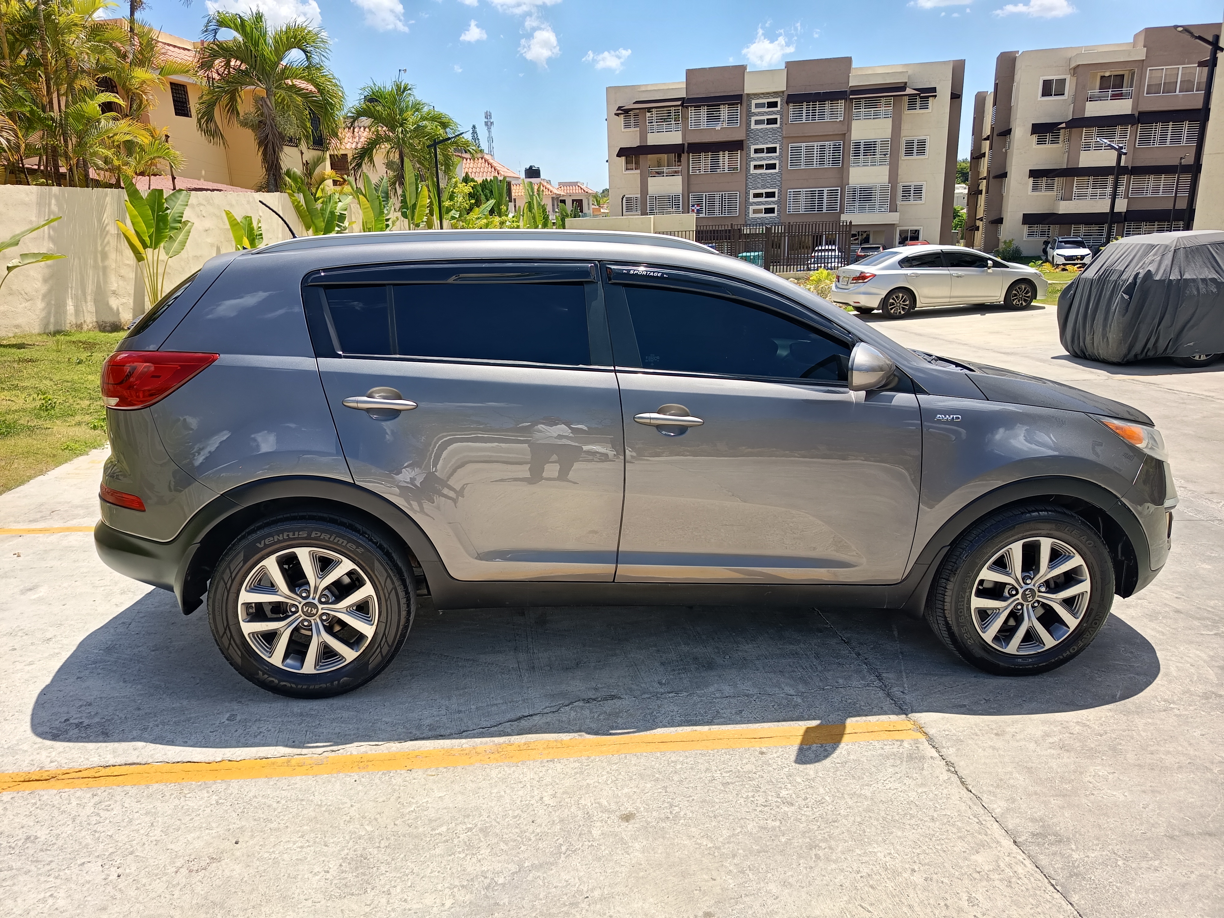 jeepetas y camionetas - Execelente vehículo , sin detalles. 5