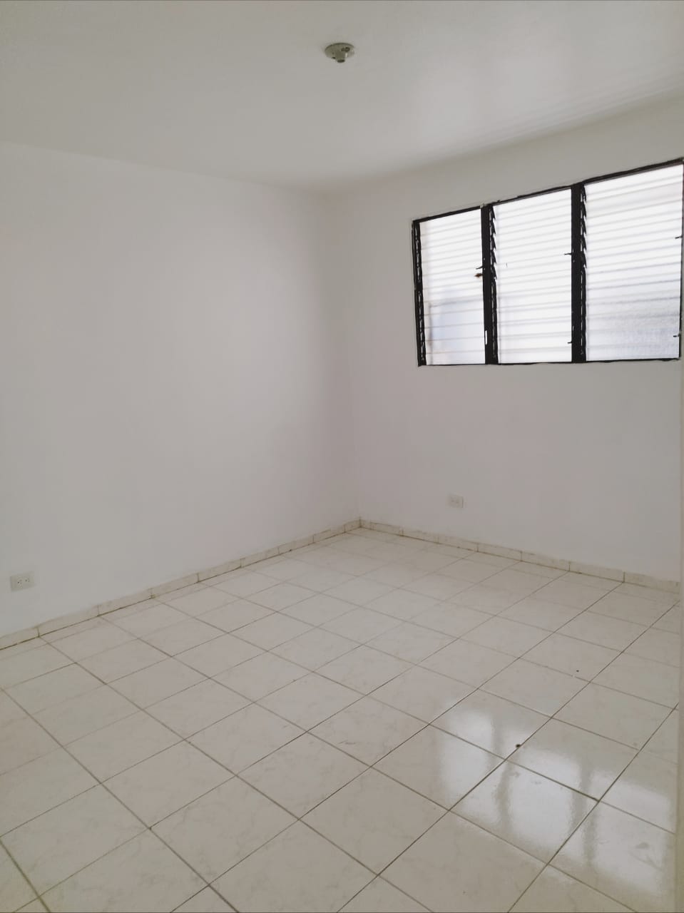apartamentos - Se Alquila Apartamento en Los Cerros de Gurabo  (Segundo Nivel) 5