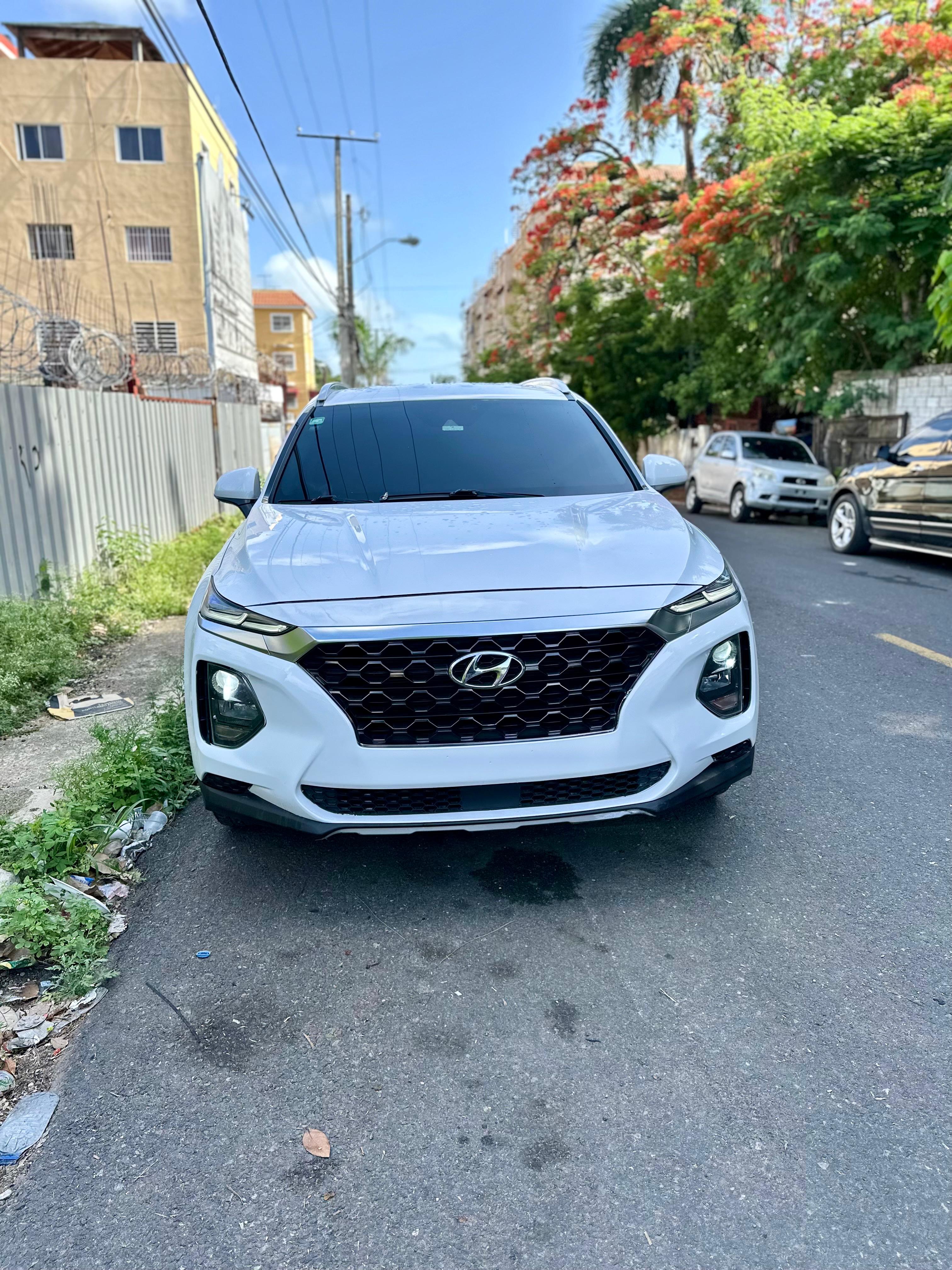 jeepetas y camionetas - HYUNDAI SANTA FE SE 2019 5