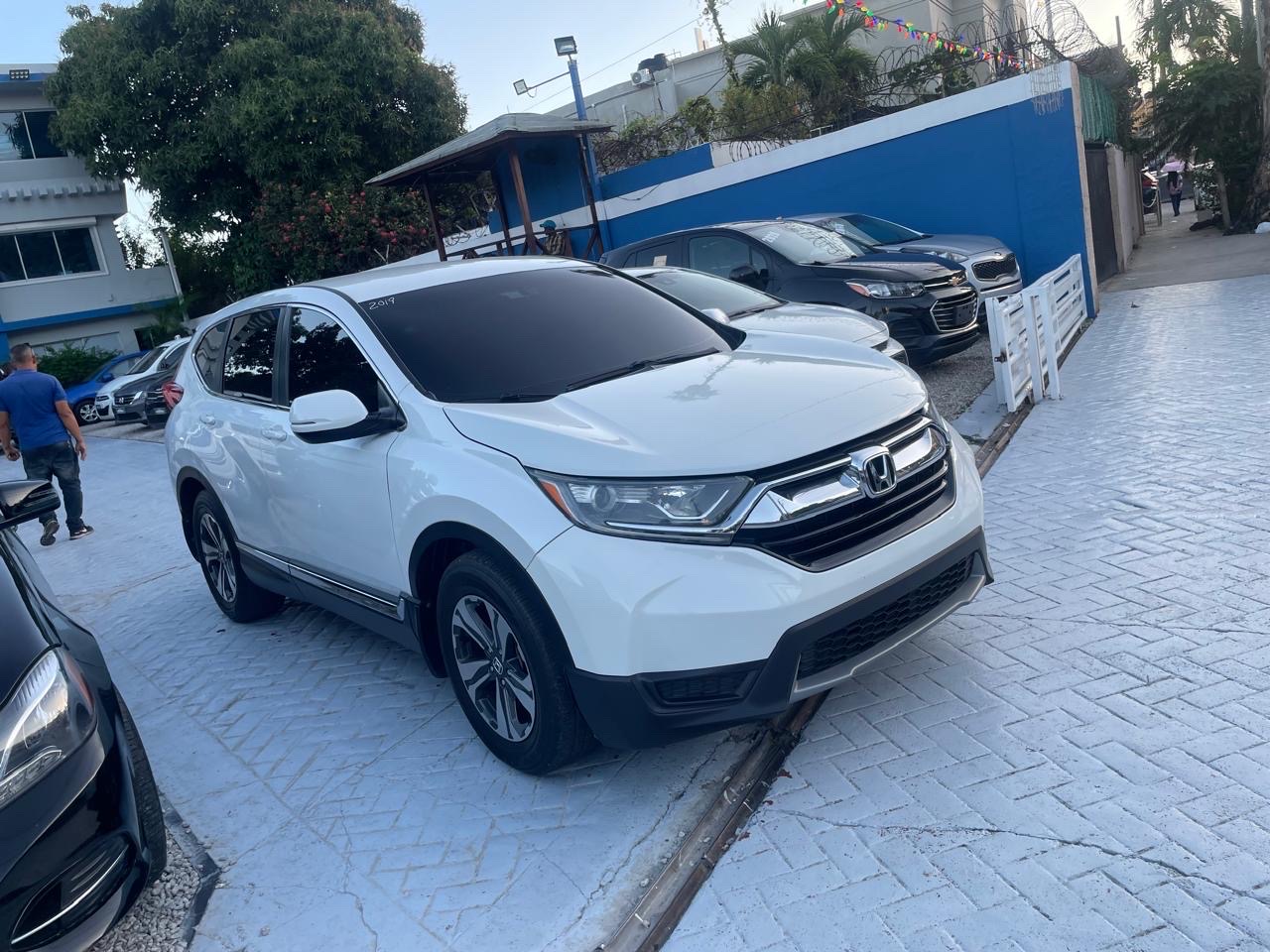 jeepetas y camionetas - HONDA CR-V 2019 LX 0