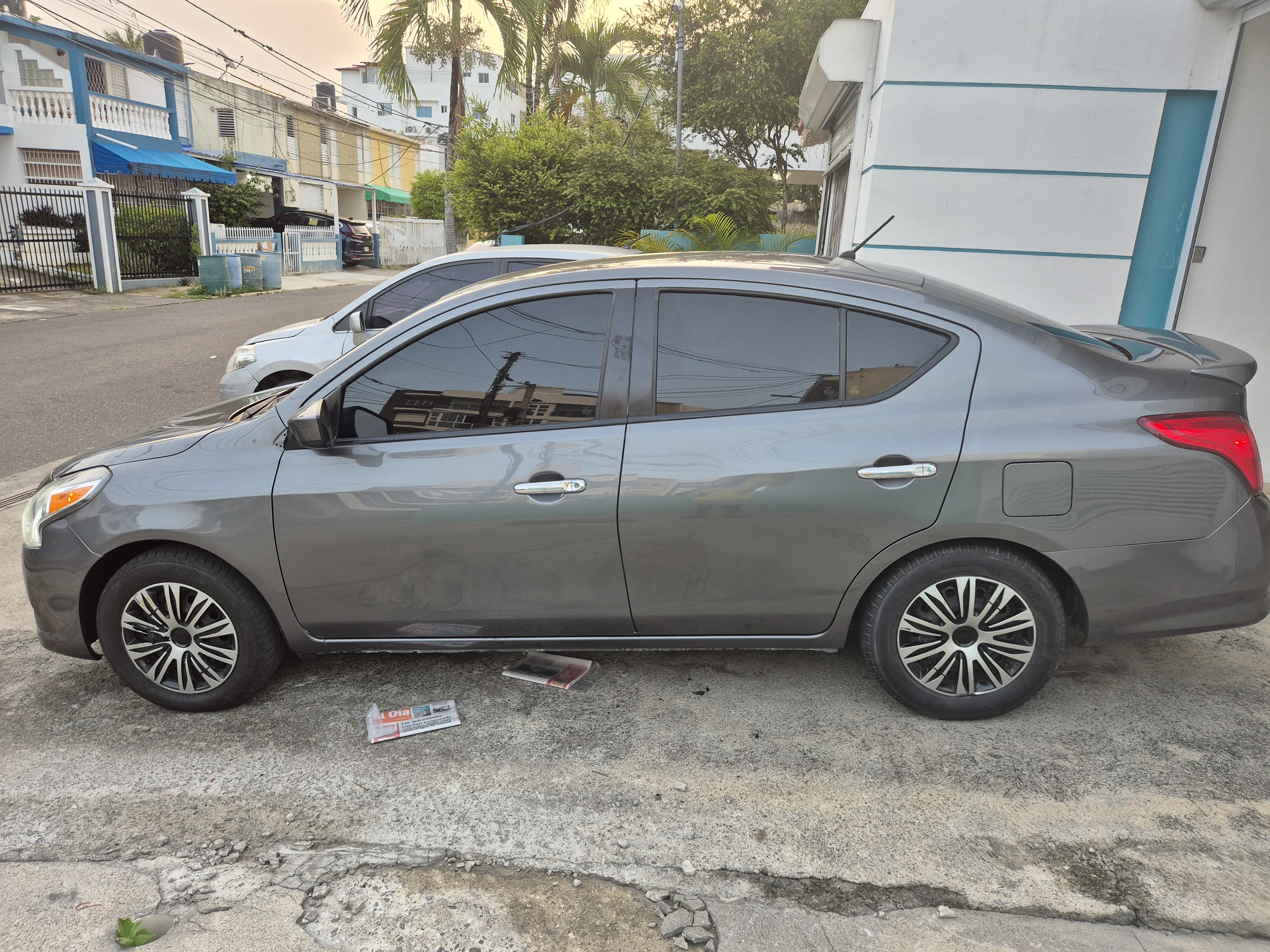 carros - En la lata, lo vendo para compra un año mas avanza 2