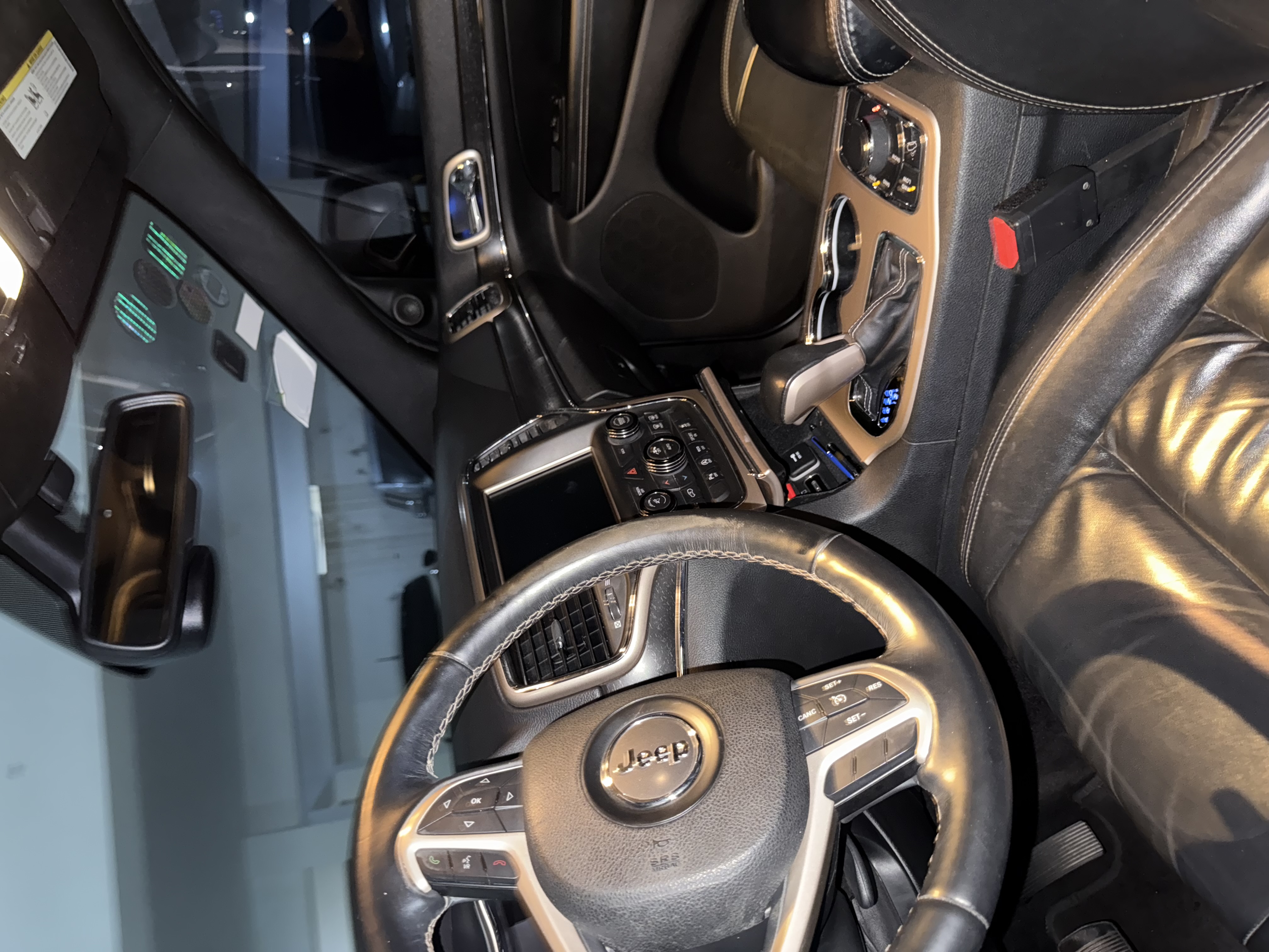 jeepetas y camionetas - Jeep grand cherokee limited 5