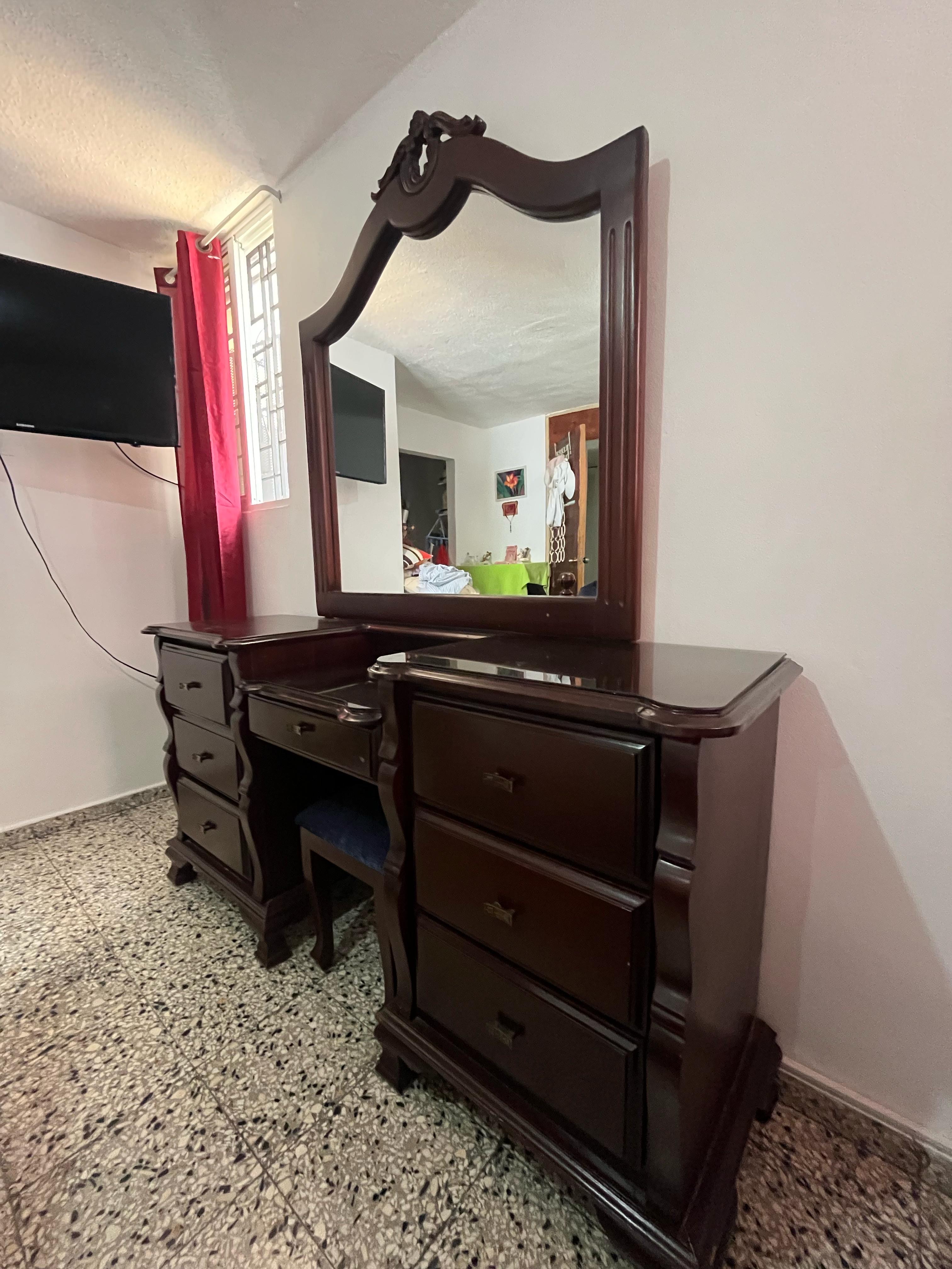 muebles y colchones -  Juego de habitación King 3