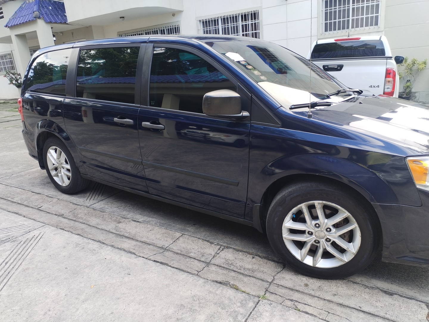jeepetas y camionetas - Vendo Dogde Gran Caravan 2016  5