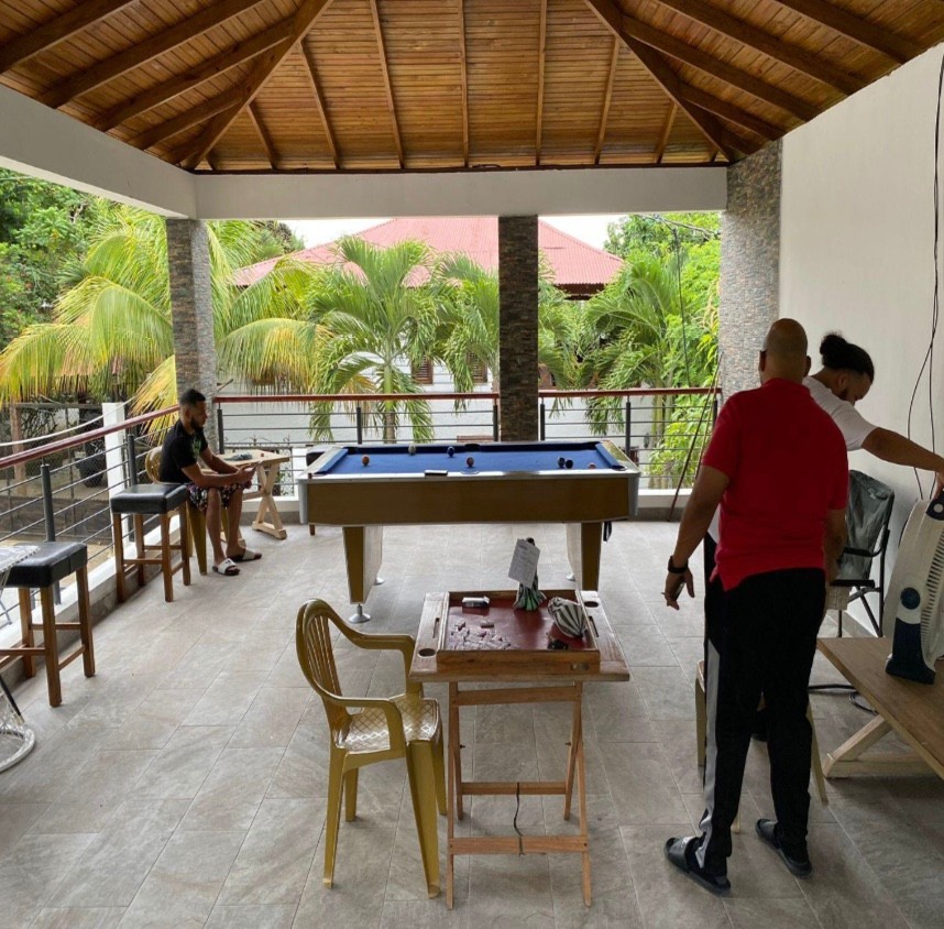 casas vacacionales y villas - ATENCION INVERSIONISTAS DE SANTIAGO, VILLA GURABO para NEGOCIO o VERANEO FAMILIA 4