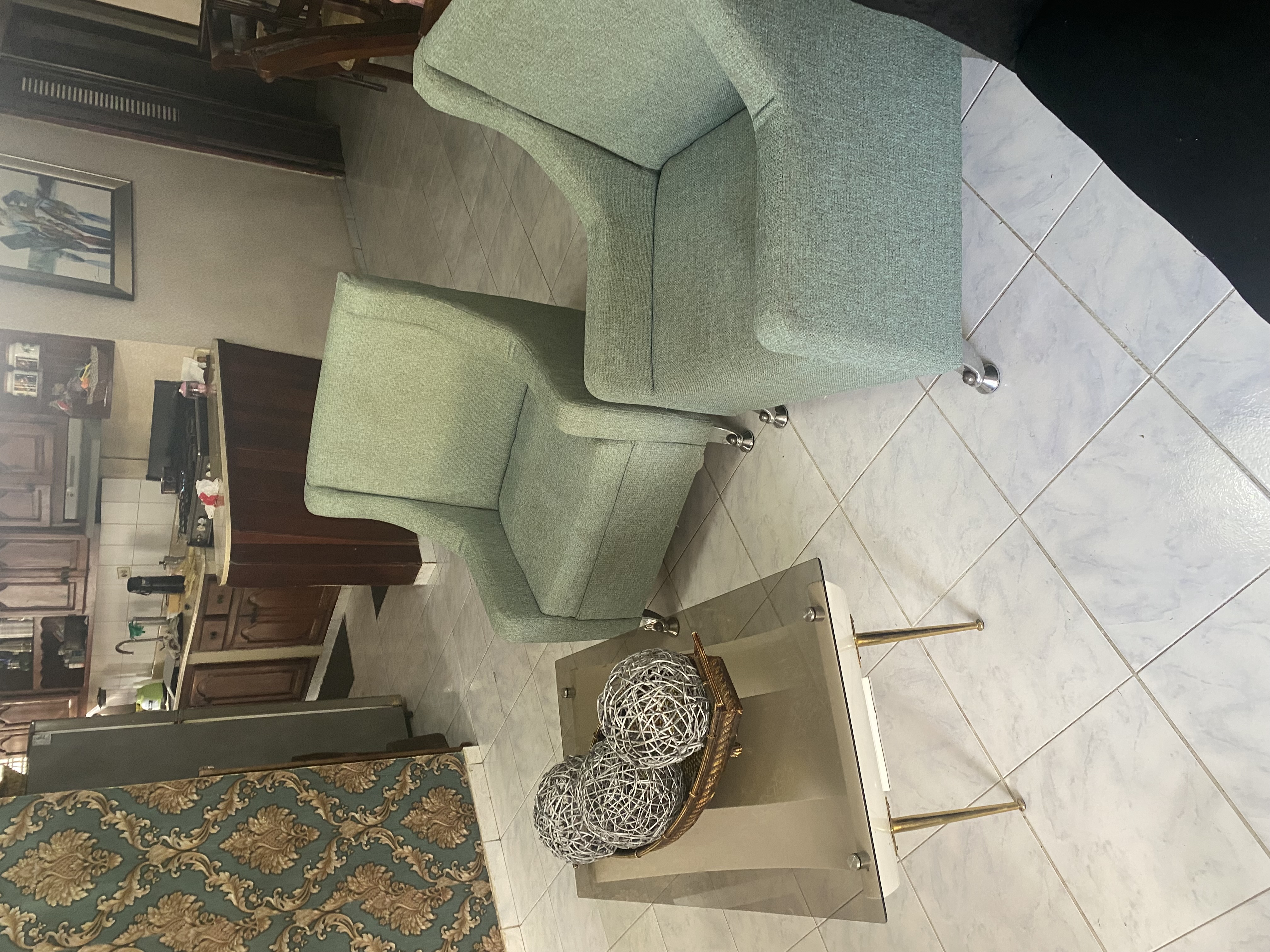 negocios en venta - se vende juego completo de muebles y mesa
