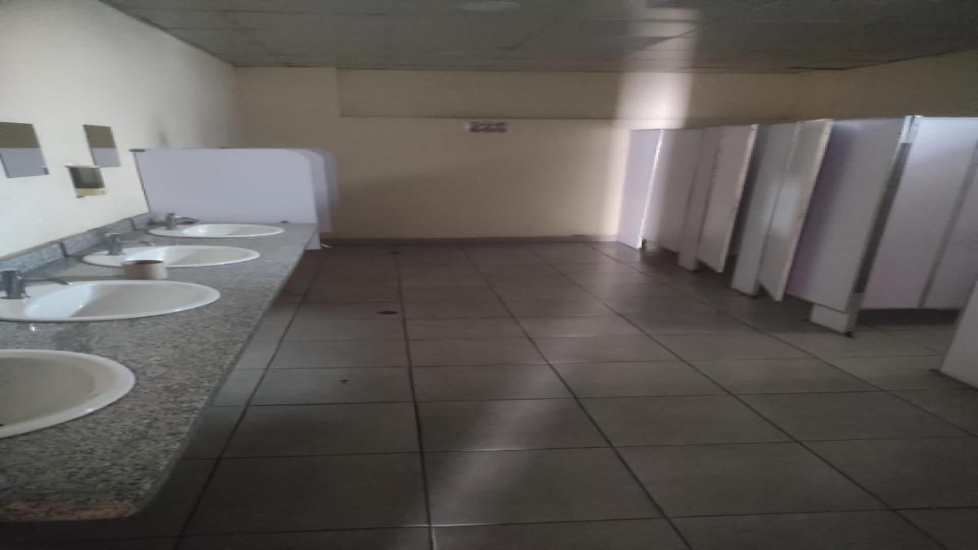 oficinas y locales comerciales - Local Comercial en Alquiler en 27 DE FEBRERO 6