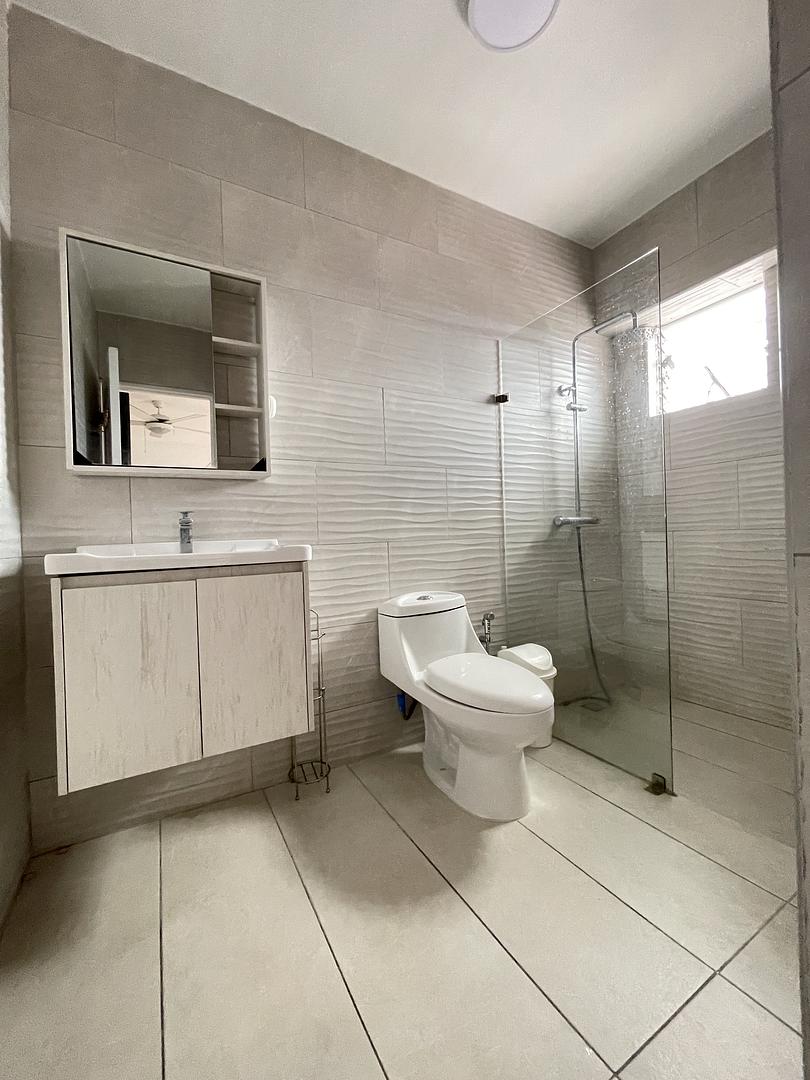 apartamentos - alquiler apartamento amueblado de 2 habitaciones c/u con su baño Arroyo Hondo  6
