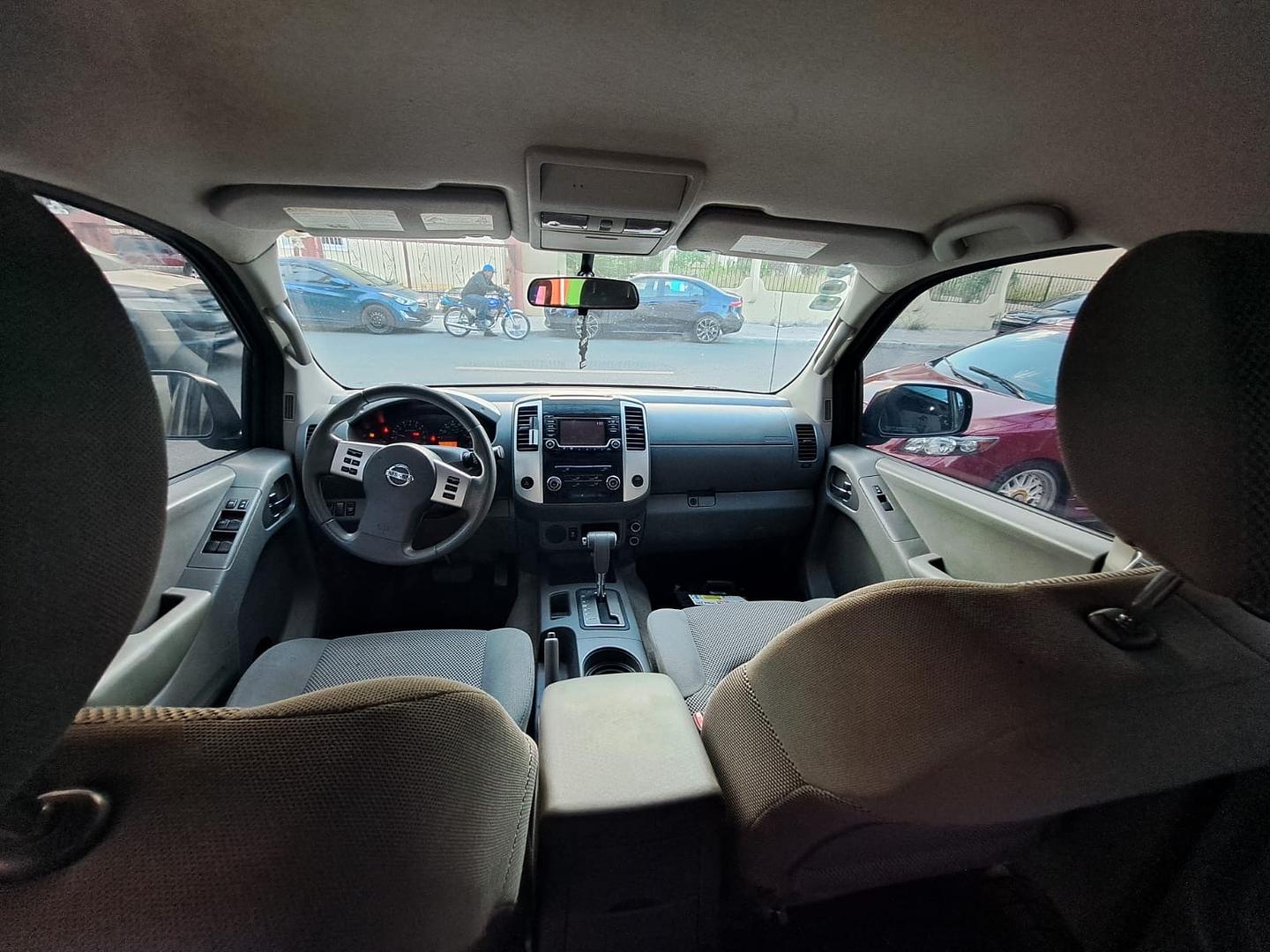jeepetas y camionetas - Nissan Frontier 2015 7