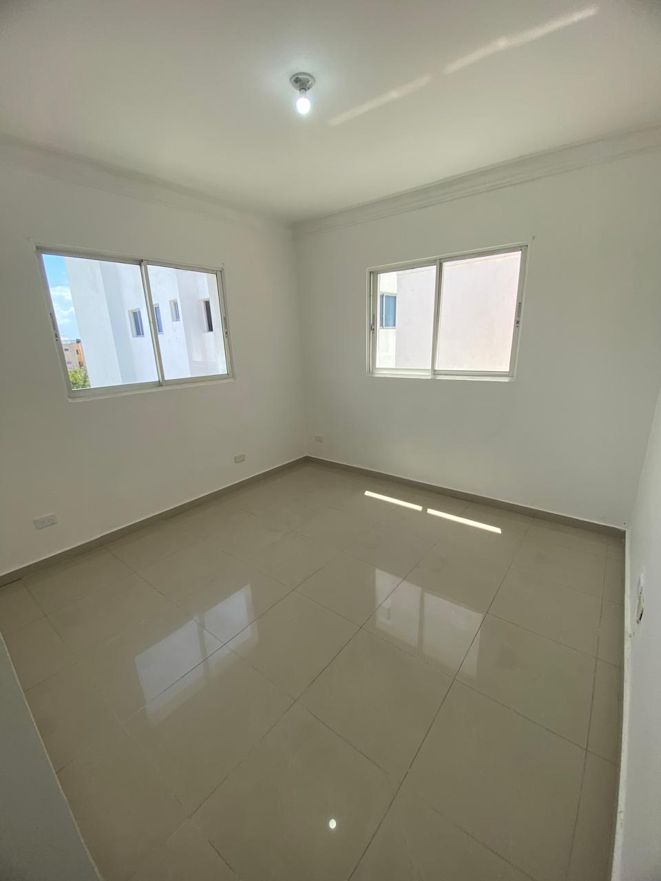 apartamentos - Avenida independencia, sector el Cacique, Distrito 8