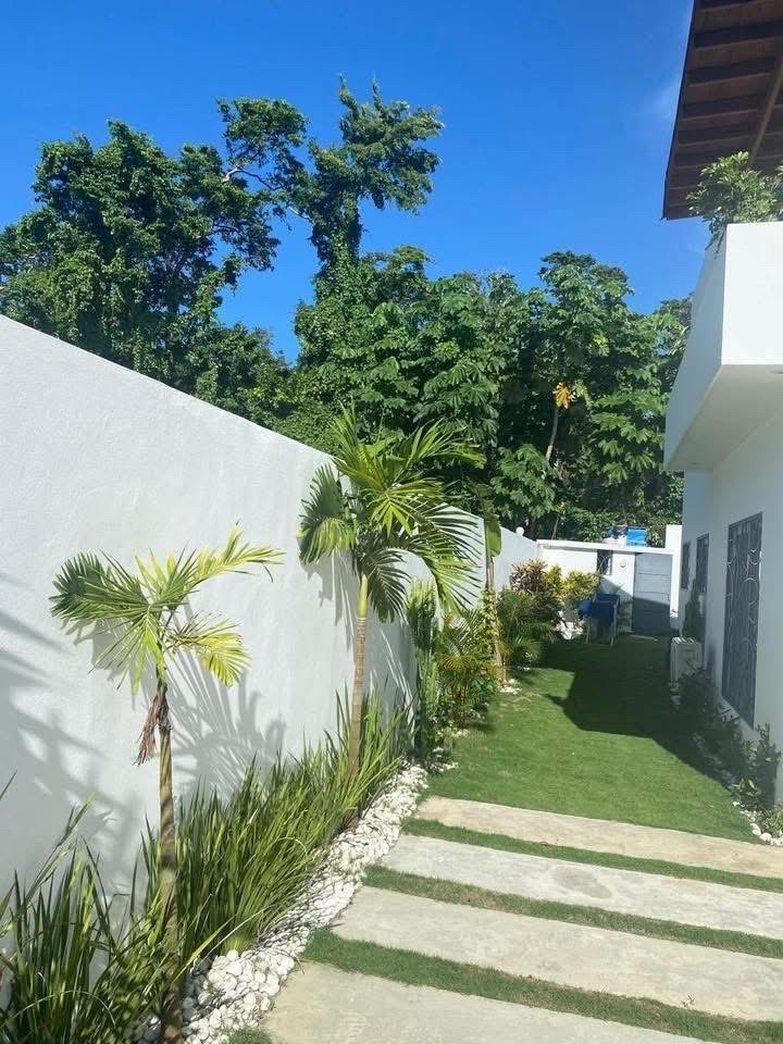 casas - Las Terrenas – Villa dúplex 600 m de la playa, piscina, bungaló, venta directa 2