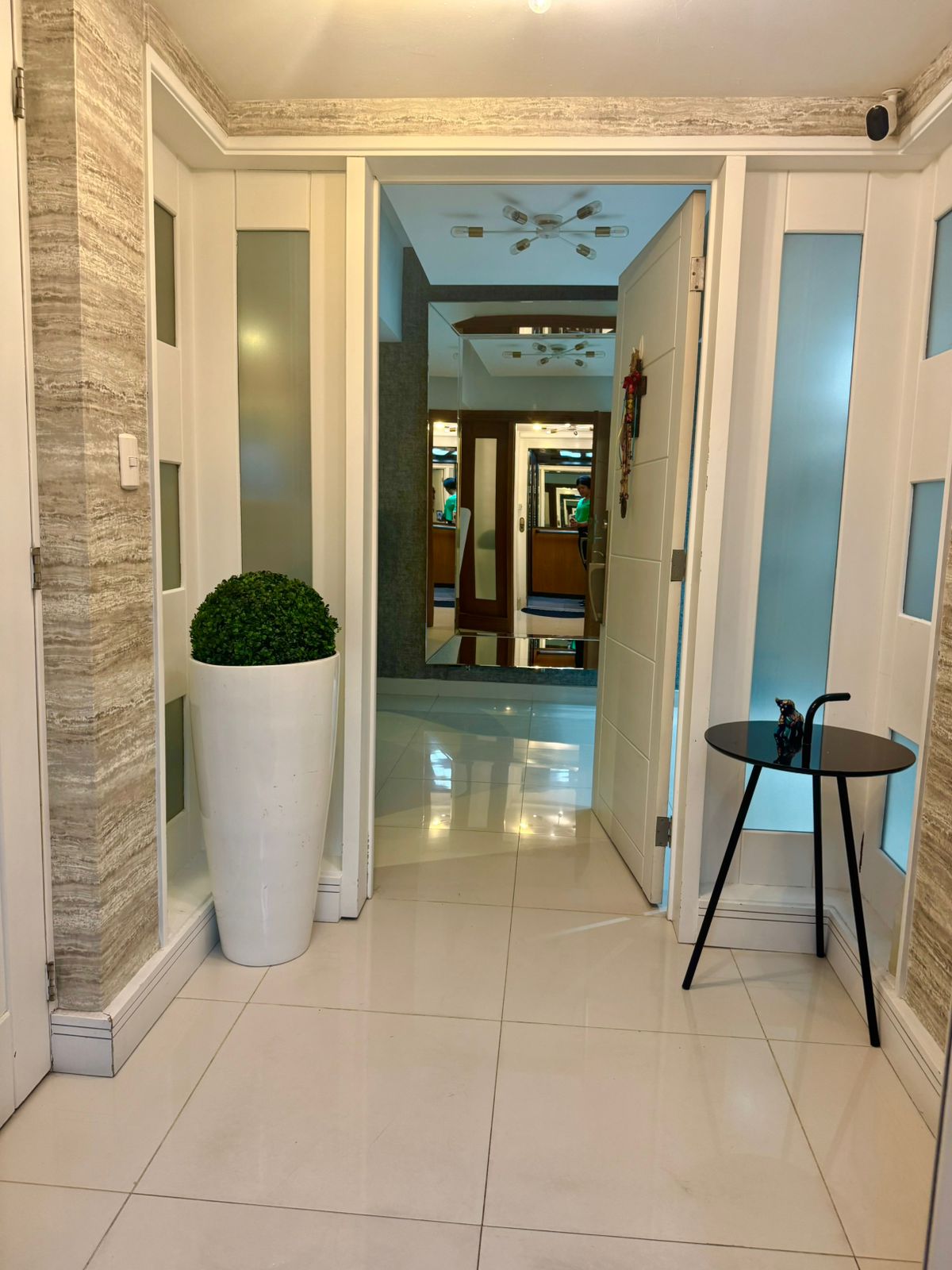 apartamentos -  Piso 5 Completo de 3 Habitaciones En Serralles  3