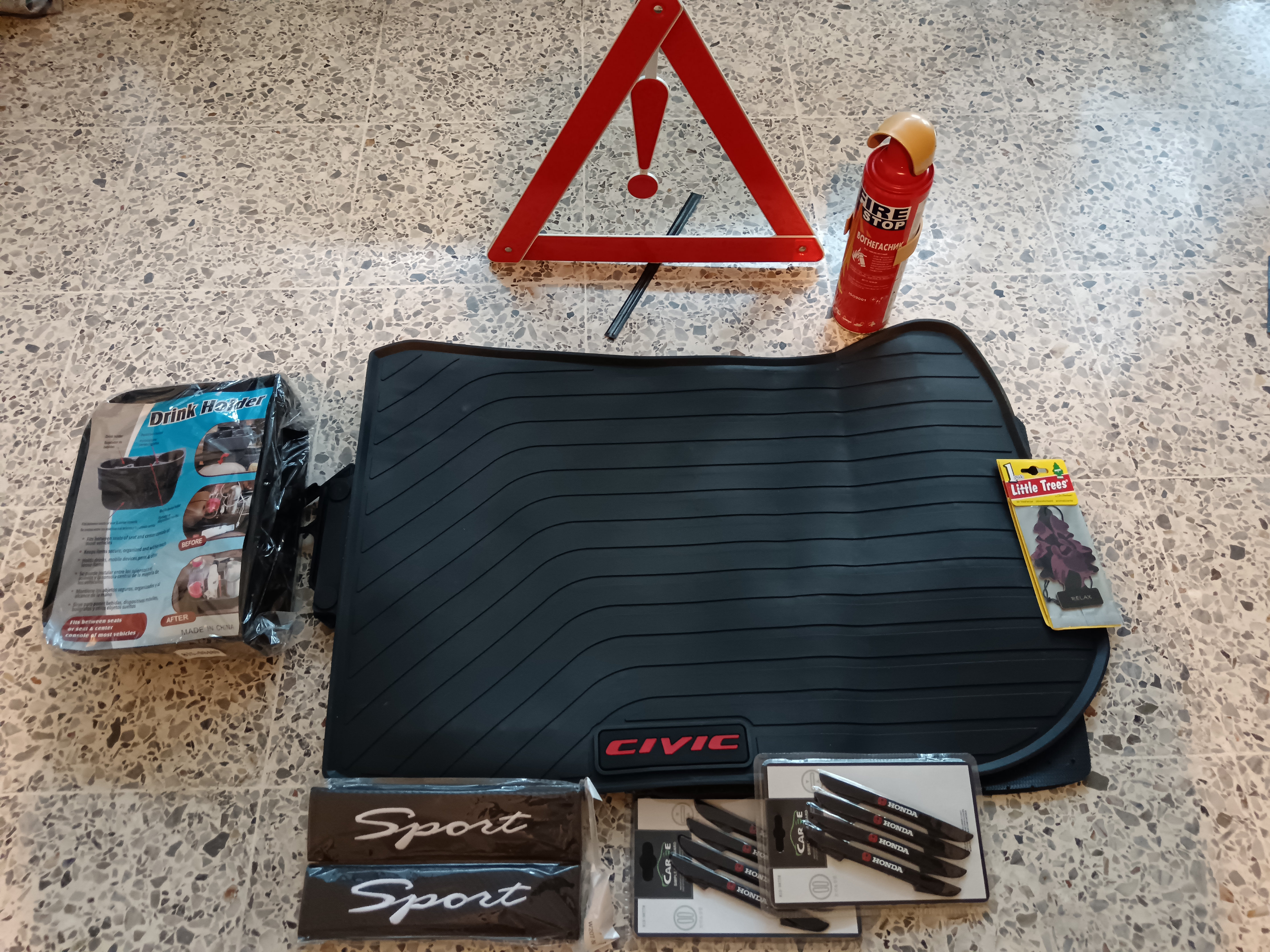 accesorios para vehiculos - Kit de alfombras para vehículos 1