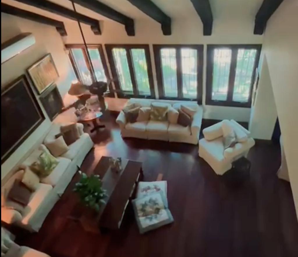 casas - Casa en Venta en Arroyo Hondo, 6 habitaciones 0