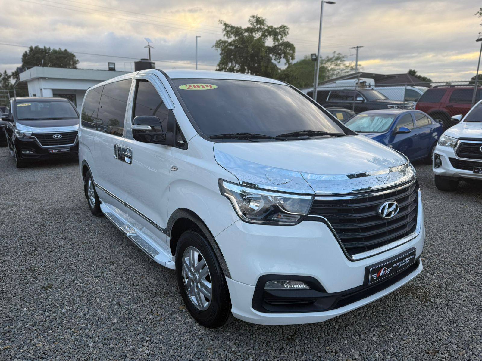 otros vehiculos - HYUNDAI GRAND STAREX H-1 2019 PRIVADA 2