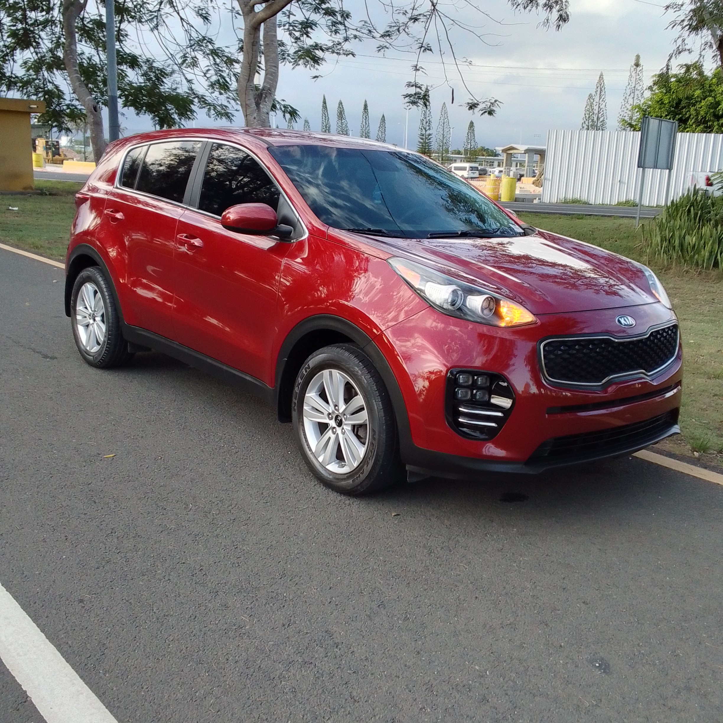 jeepetas y camionetas - Kia Sportage clean carfax 2019 0