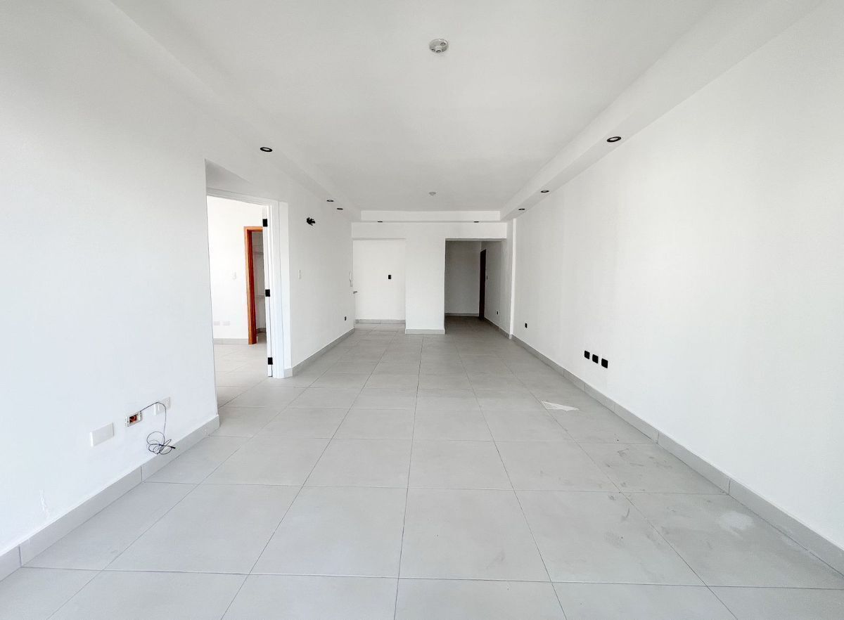apartamentos - Apartamento en Alquiler en Evaristo Morales 4