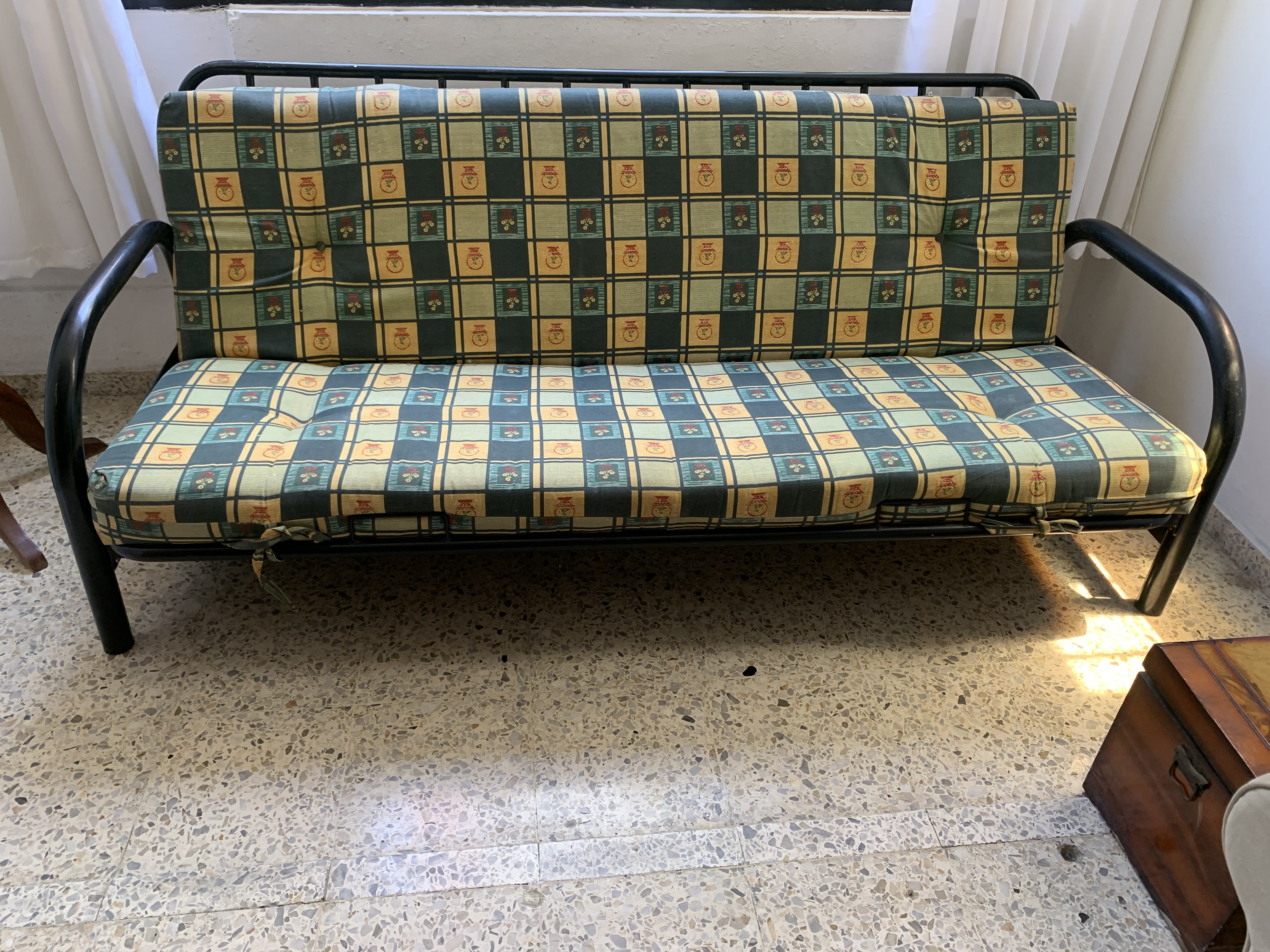 muebles y colchones - Vendo sofá cama muy comodo 3