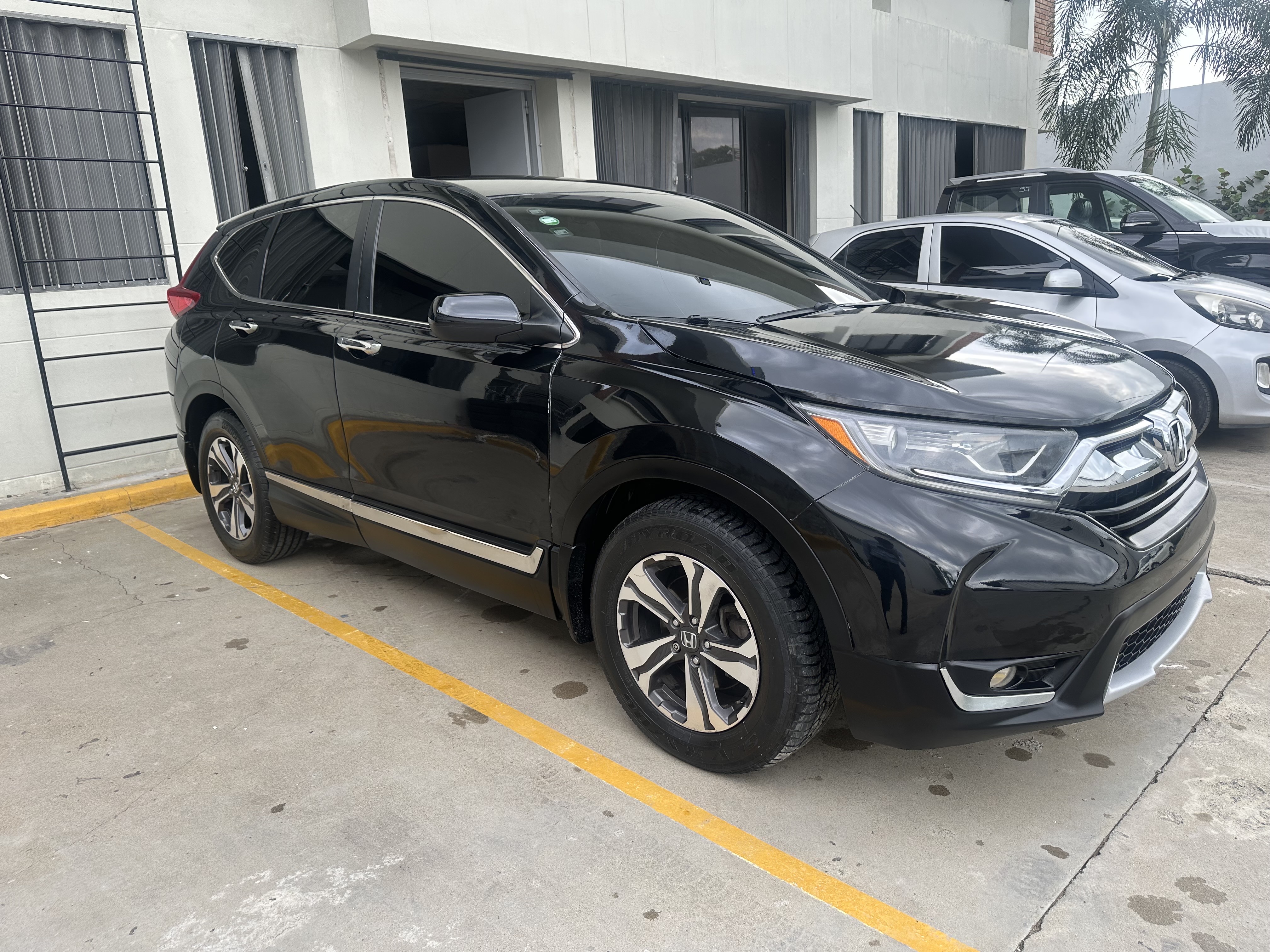 jeepetas y camionetas - Honda Crv LX 2017  0