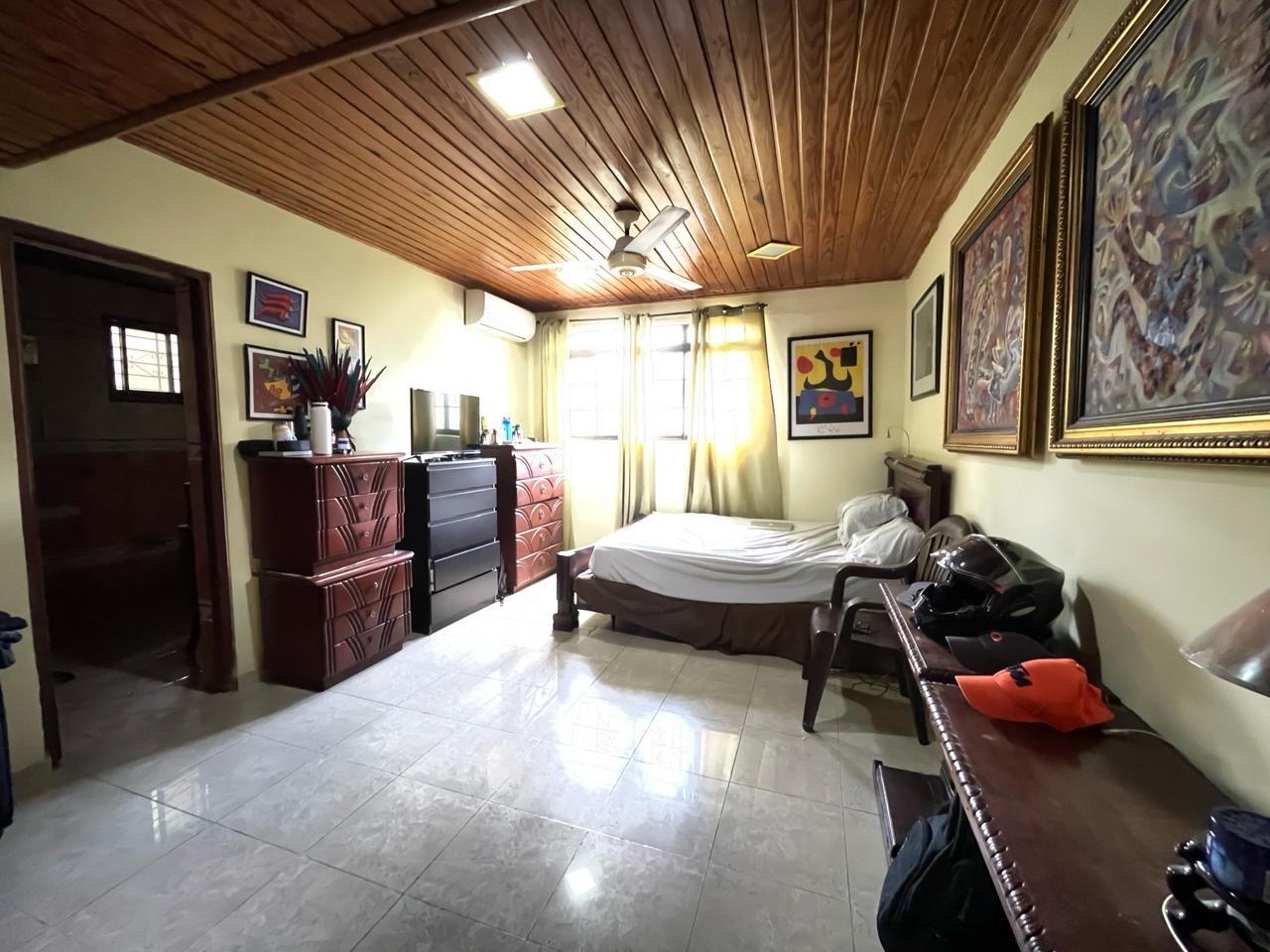 casas - Casa en Venta El Millon 7