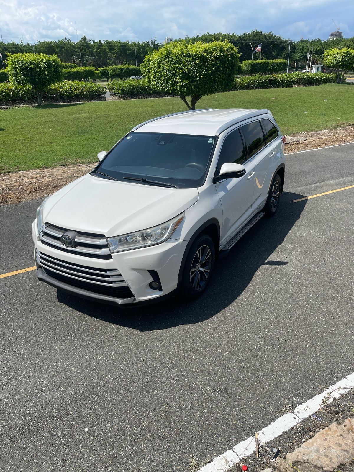 jeepetas y camionetas - OFERTA Toyota highlander 2018 6