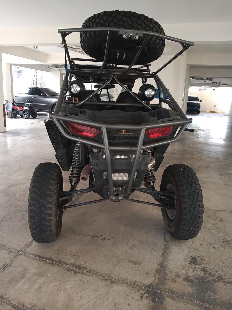 vehiculos recreativos - Buggy polaris rzr xp 1000 4 puertas 3