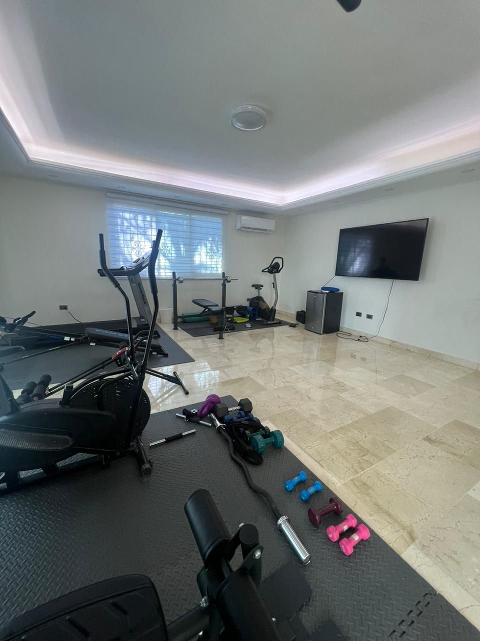 casas - Casa en venta en Los Cacicazgos de 6 habitaciones 4