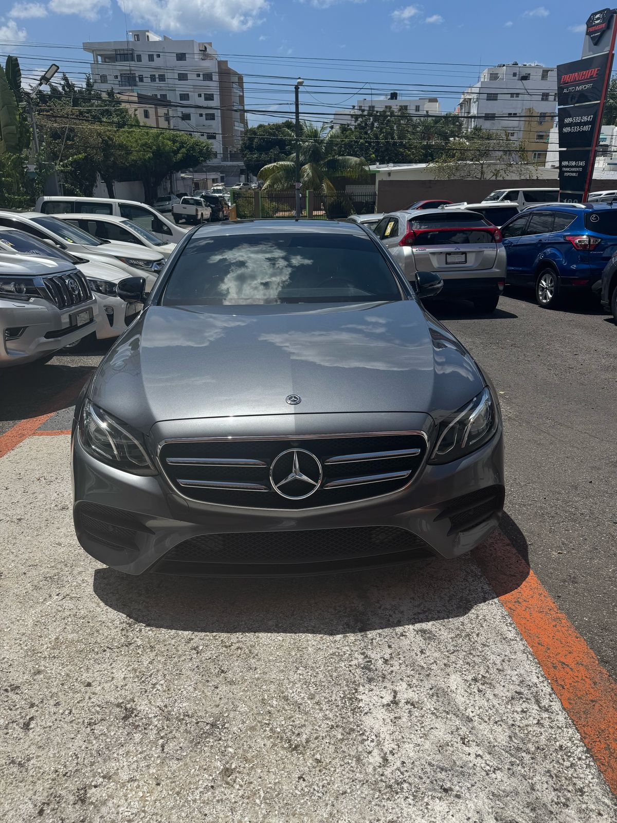 carros - Mercedes Benz E300 0
