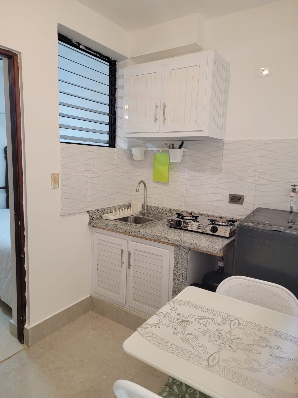 apartamentos - alquilo estudio amueblado  5