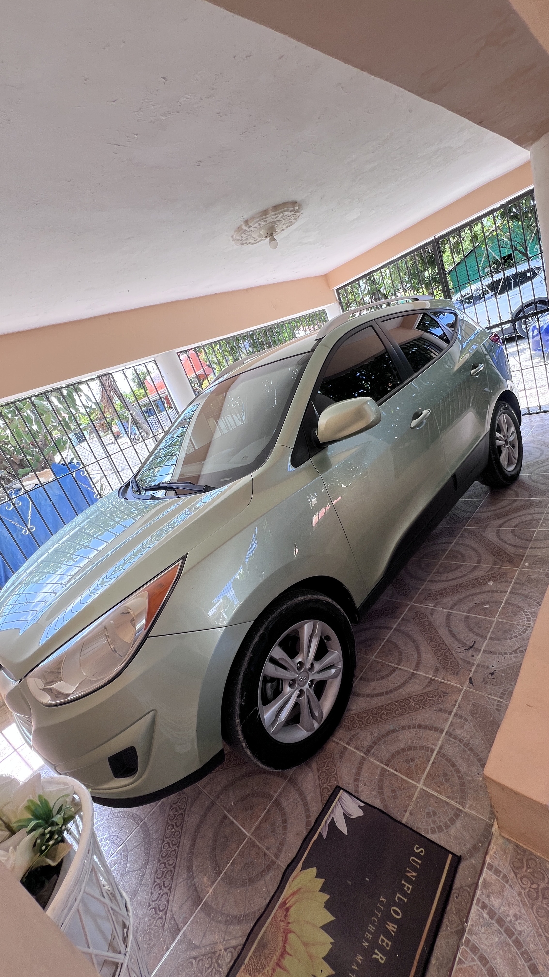 jeepetas y camionetas - se vende Hyundai tucson 2010 0