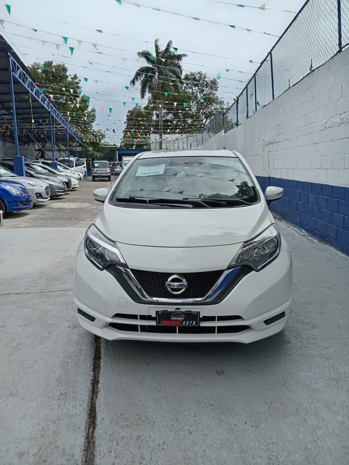 carros - NISSAN NOTE 1