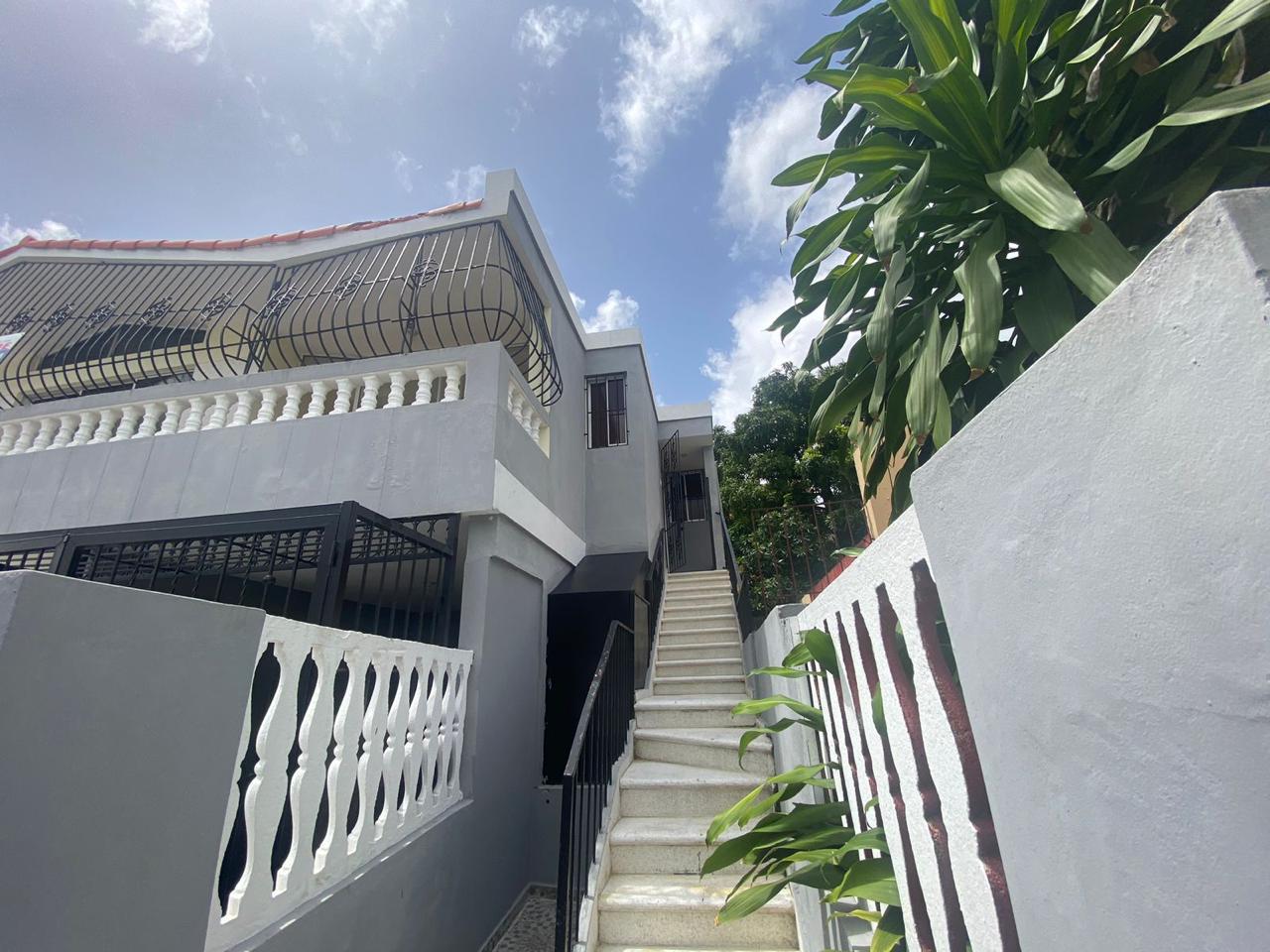 casas - 030-D CASA EN ALMA ROSA I, SANTO DOMINGO 0