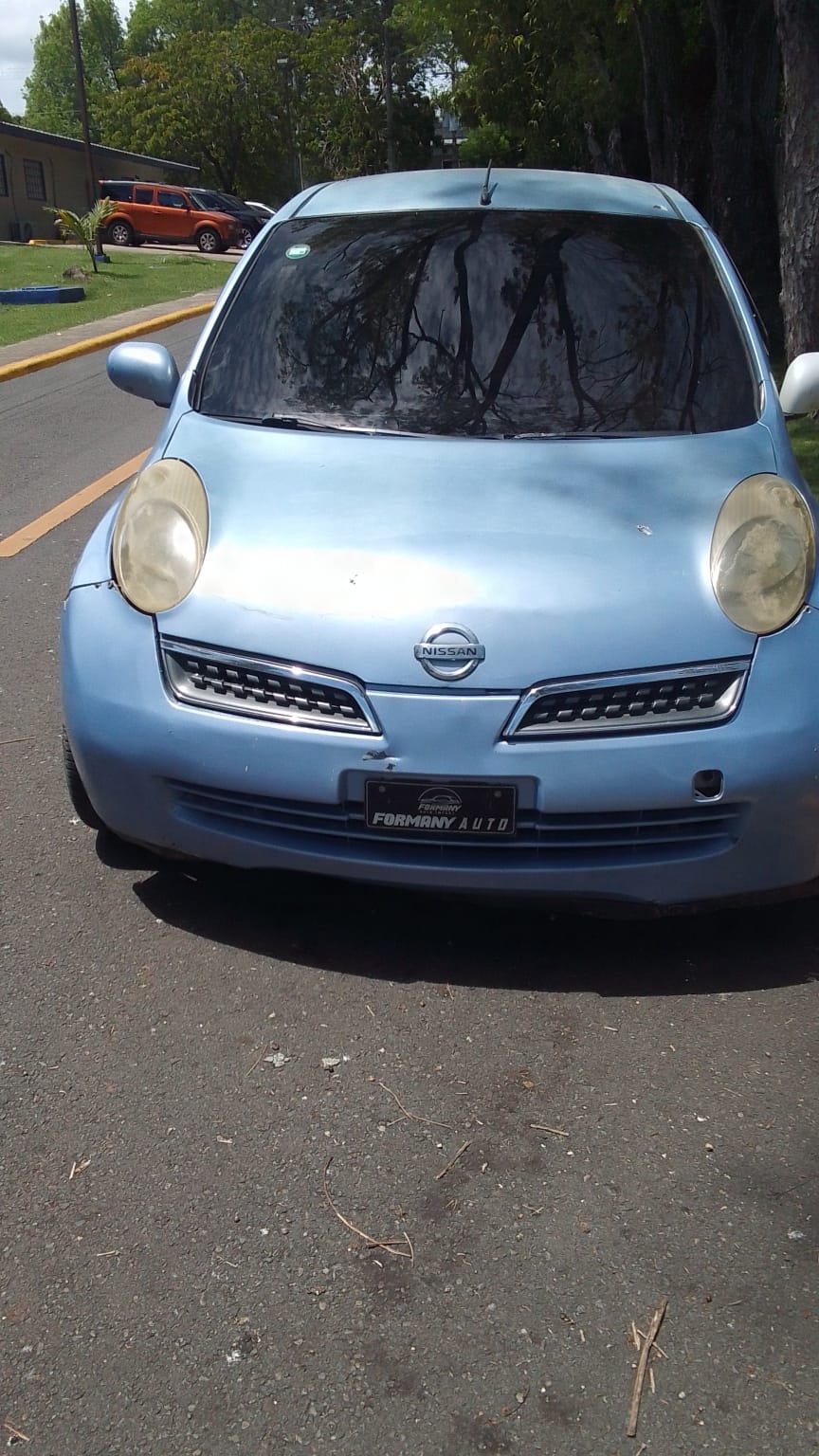 carros - Nissan March 2005  0