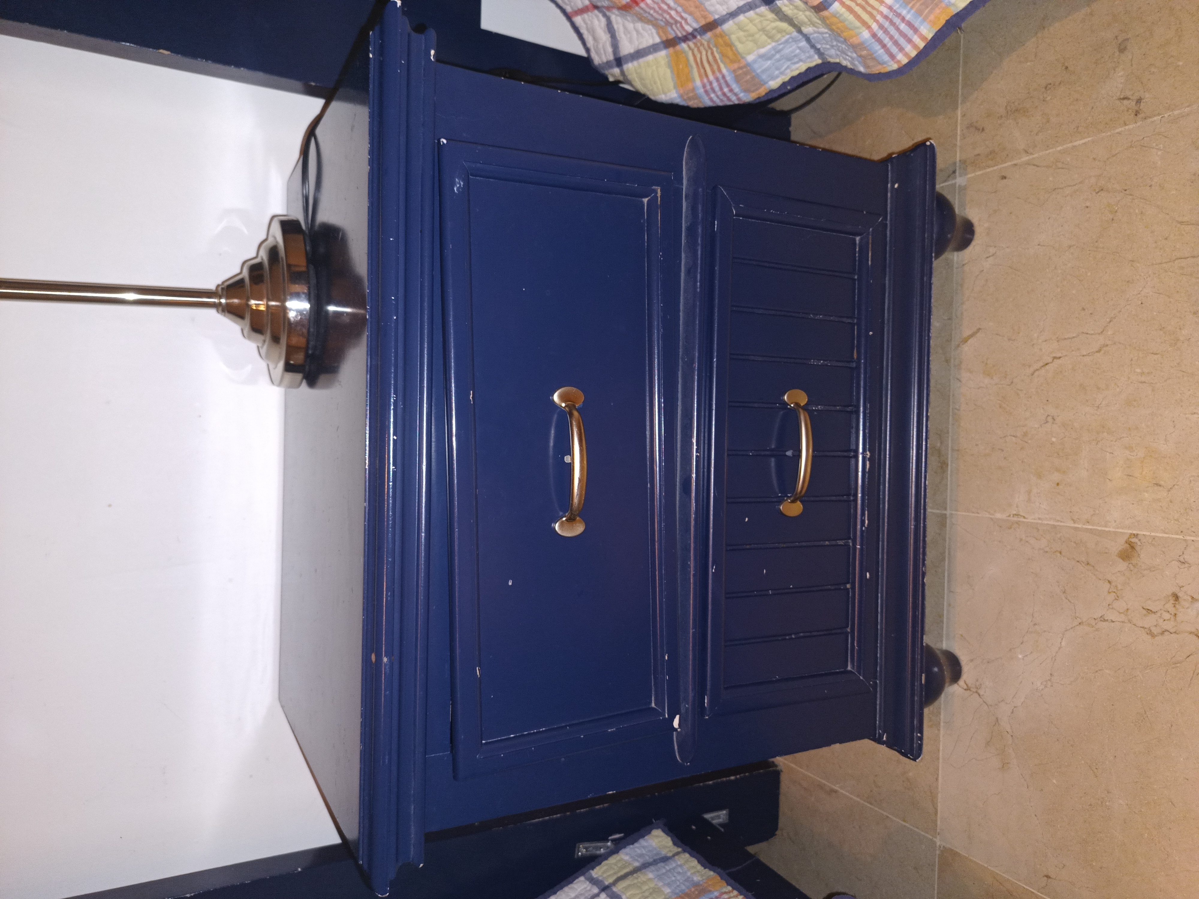 muebles y colchones - Mesa de noche
