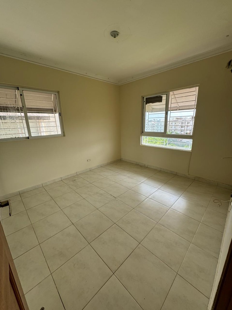 apartamentos - Venta de apartamento en la Avenida Monumental 3