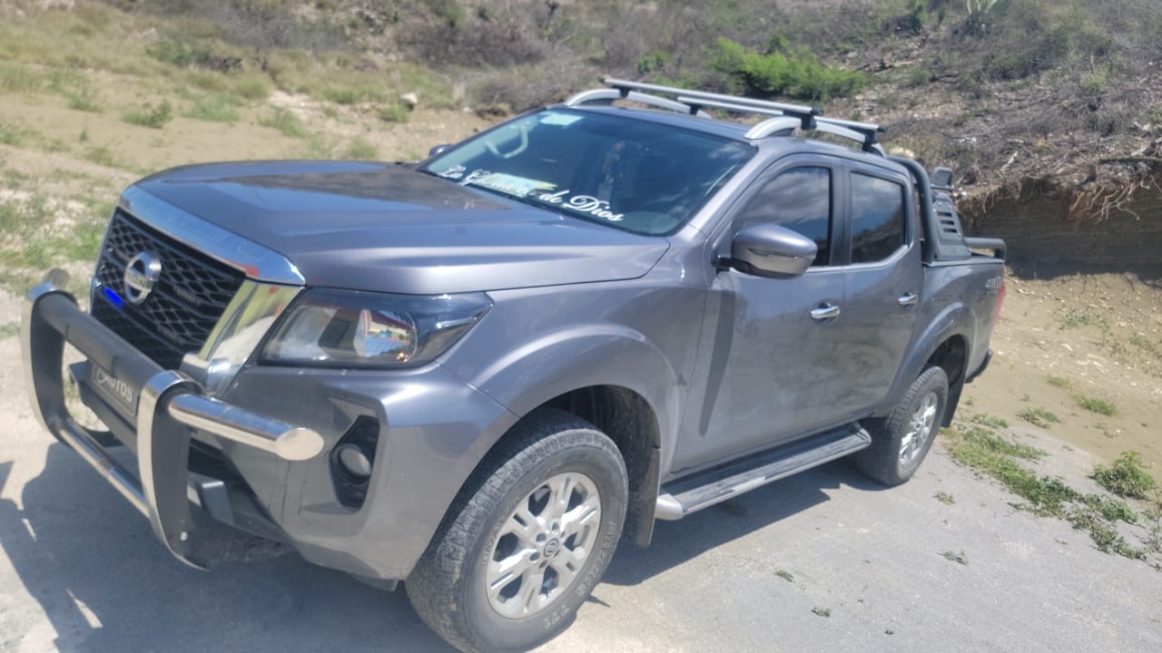 jeepetas y camionetas - Nissan Frontier 2022 en venta  9