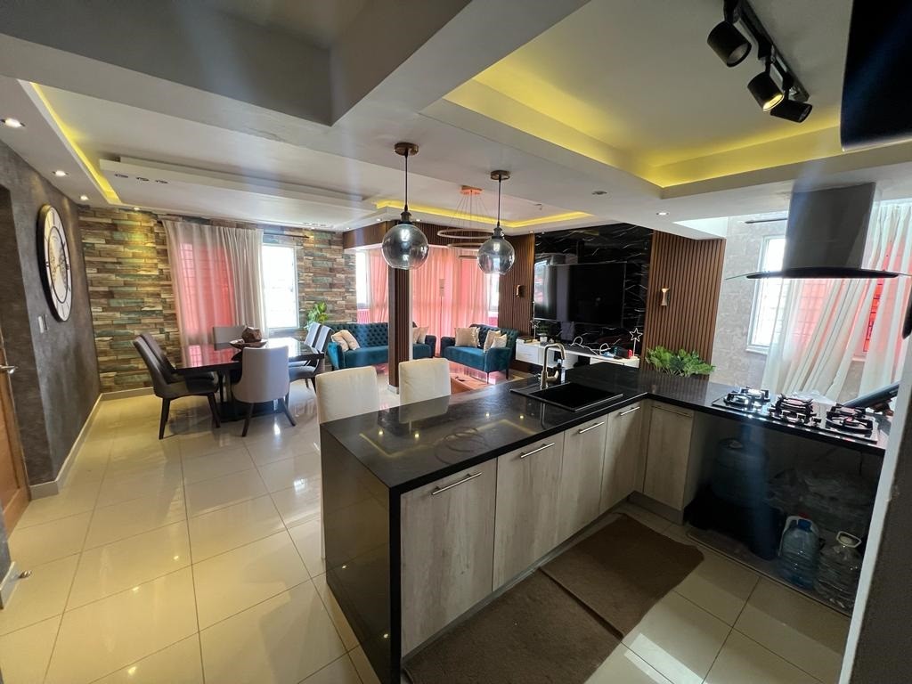 apartamentos - SAN ISIDRO RESIDENCIAL FERNÁNDEZ ORIENTAL APARTAMENTO 4TO NIVEL TECHO  PRIVADO 6