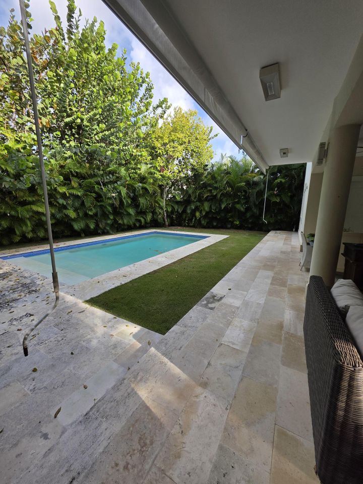 casas - Casa en venta y en alquiler en punta cana village  8