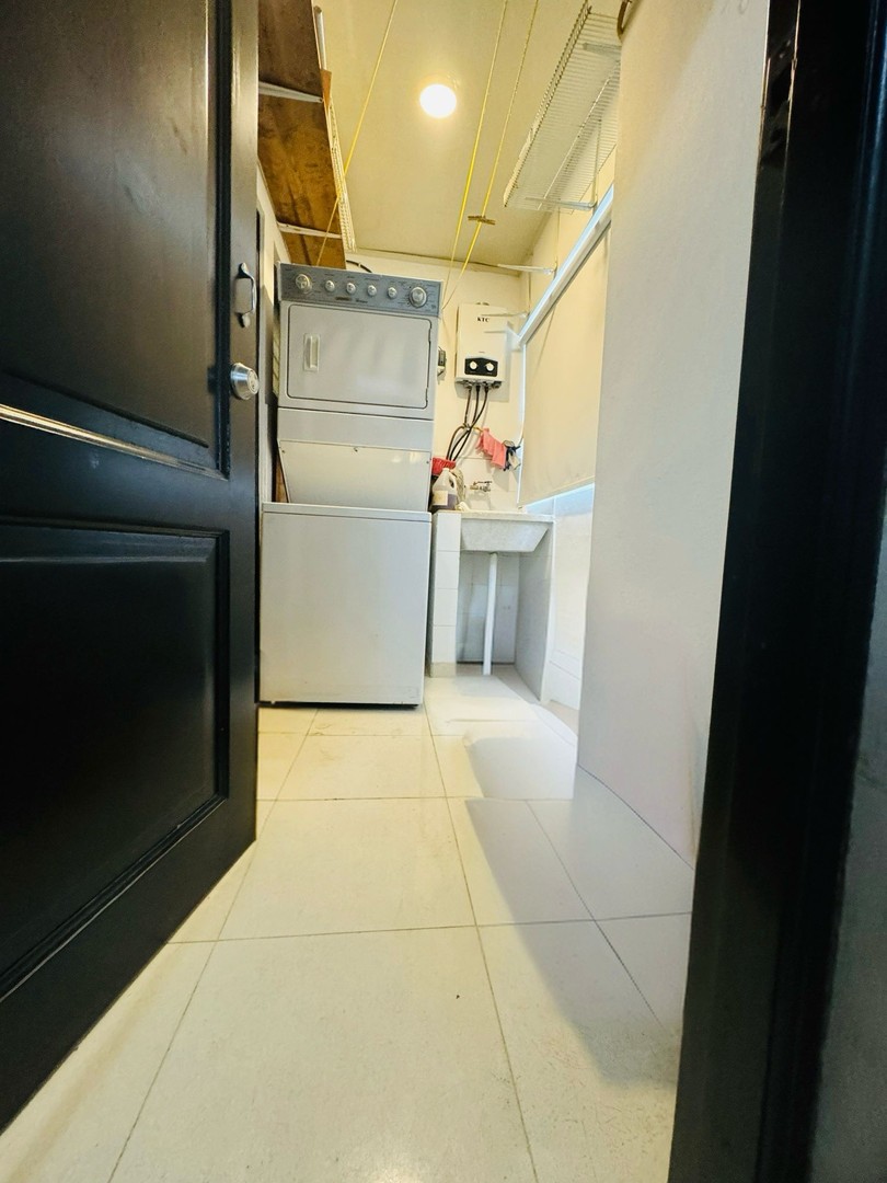 apartamentos - Rento apartamento sin amueblar en naco  6