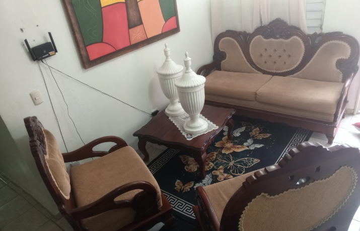 muebles y colchones - Muebles de Robles Caoba . 0