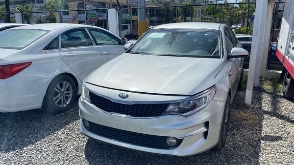 carros -  K5 2018 0
