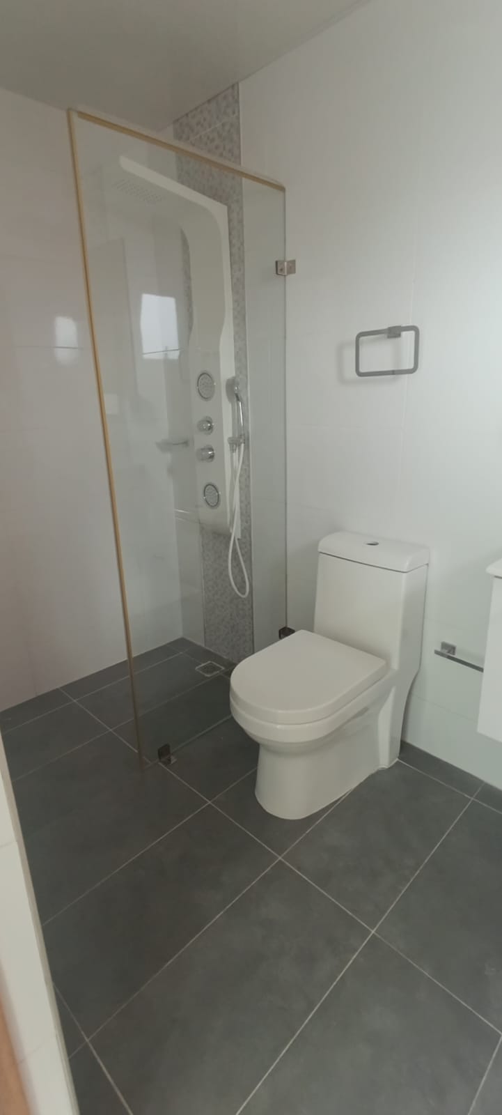 apartamentos - Renacimiento Apartamento en piso alto 2hab 9