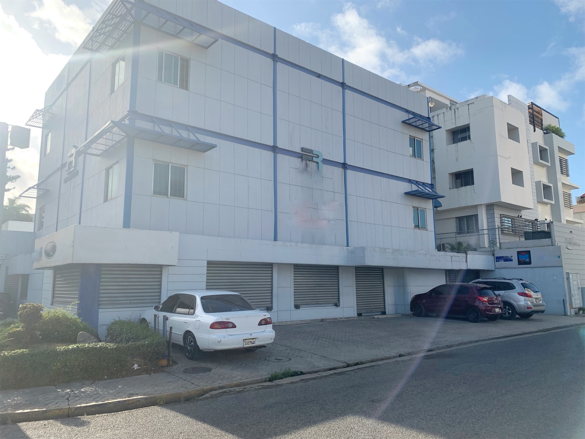oficinas y locales comerciales - Local tres niveles 7