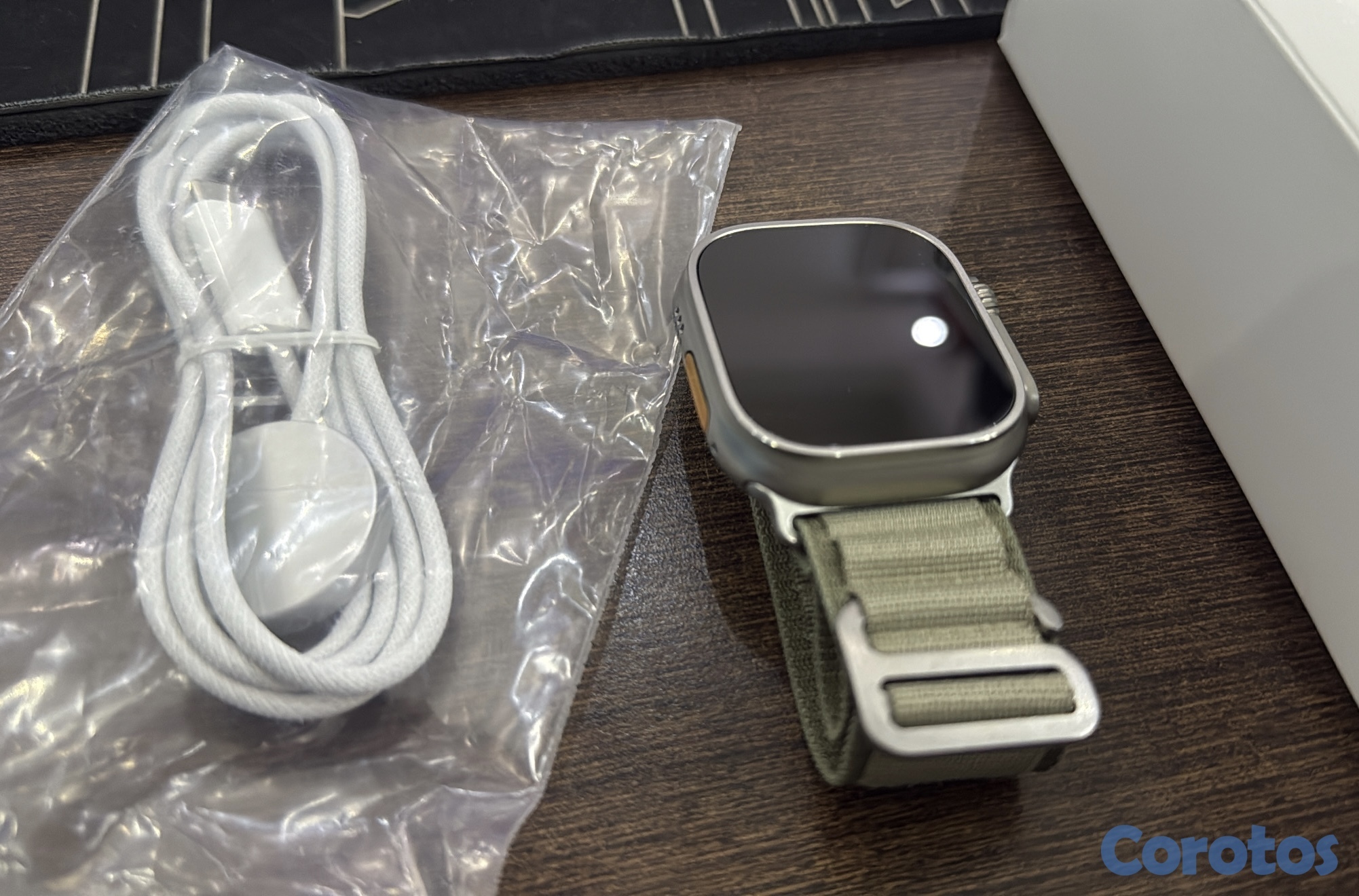 accesorios para electronica - Apple Watch Ultra 2 49mm Natural Titanium $ 33,500 2