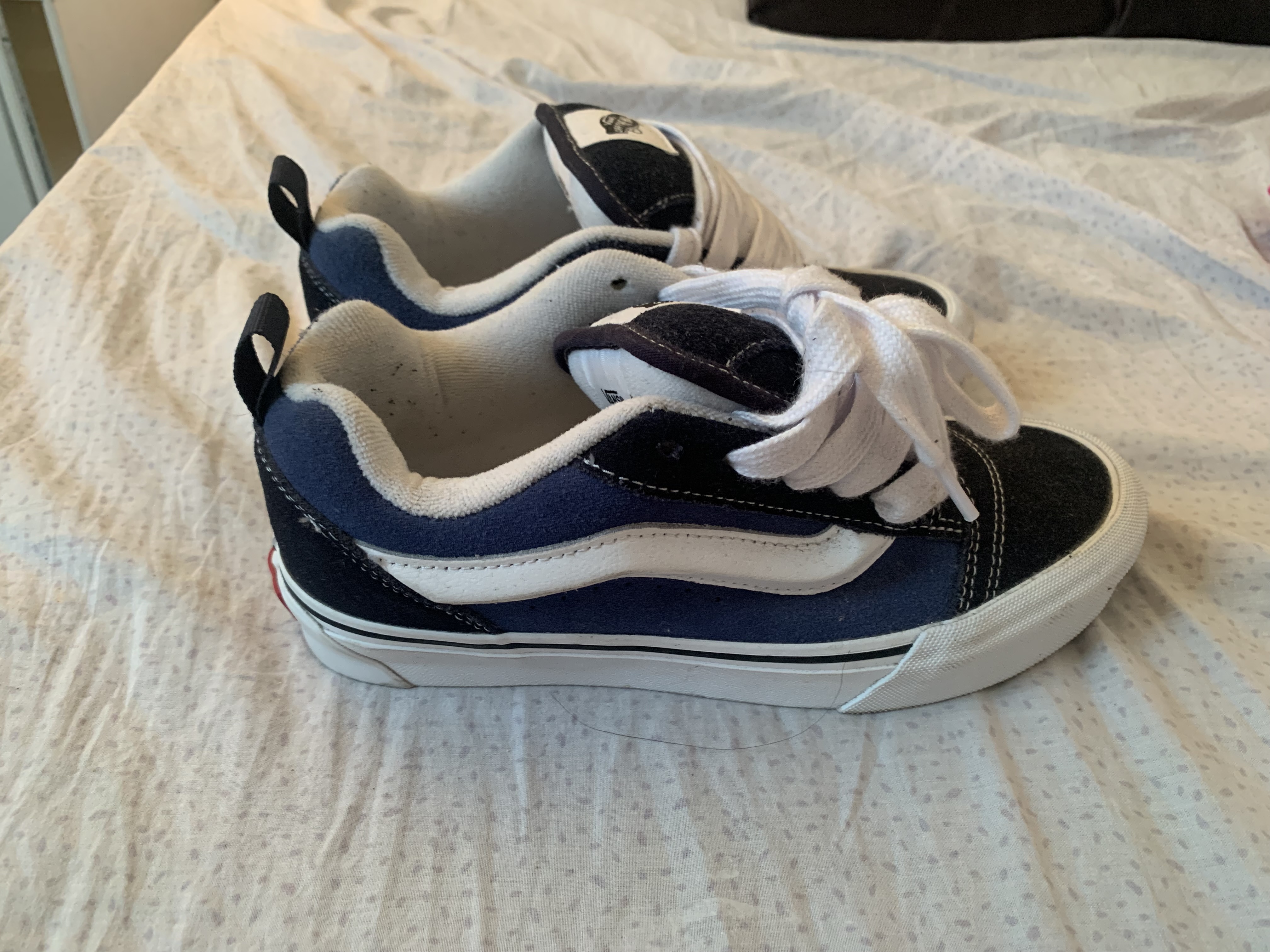 zapatos unisex - Vans Knu Skool  5
