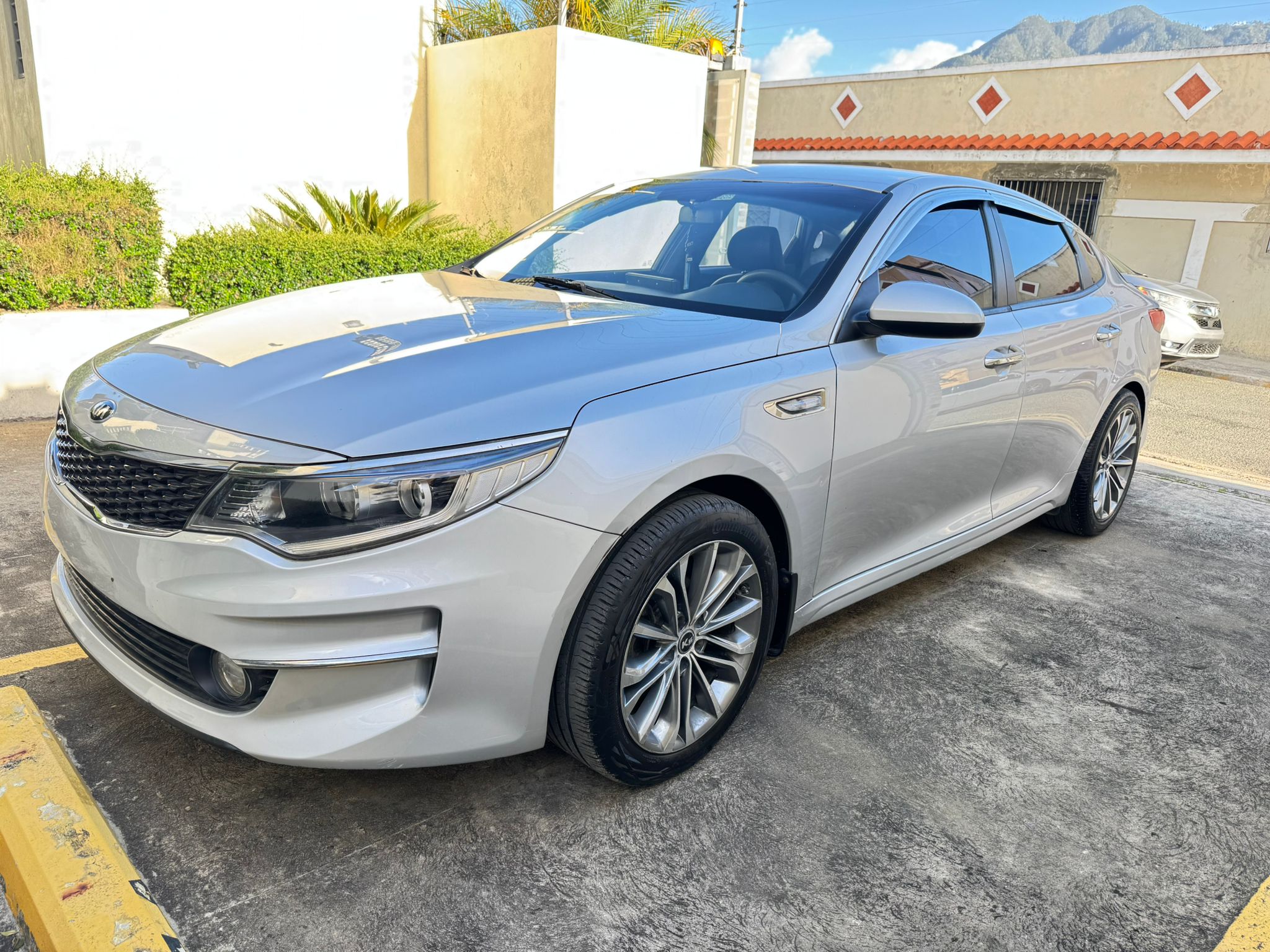 carros - Kia K5 2018 en excelente estado – RD$750,000 negoc 3