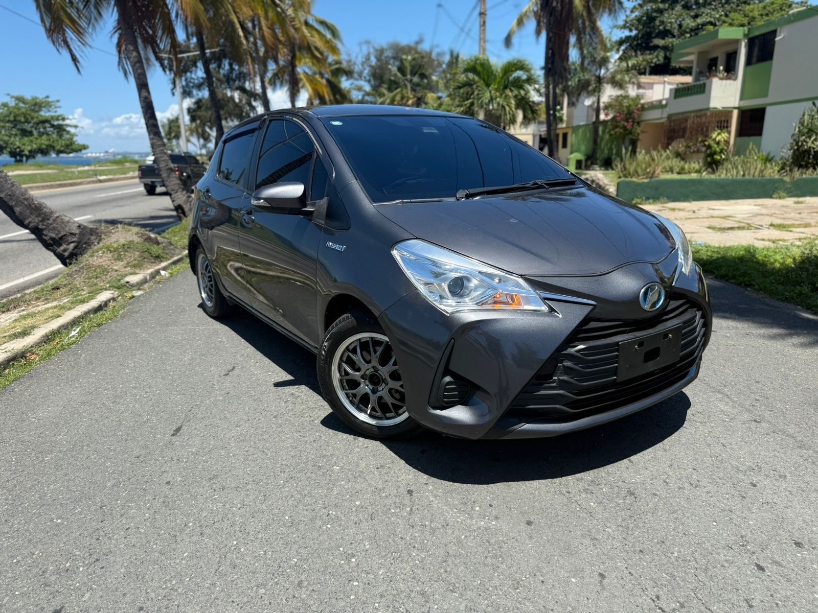 carros - Toyota Vitz 2018 9
